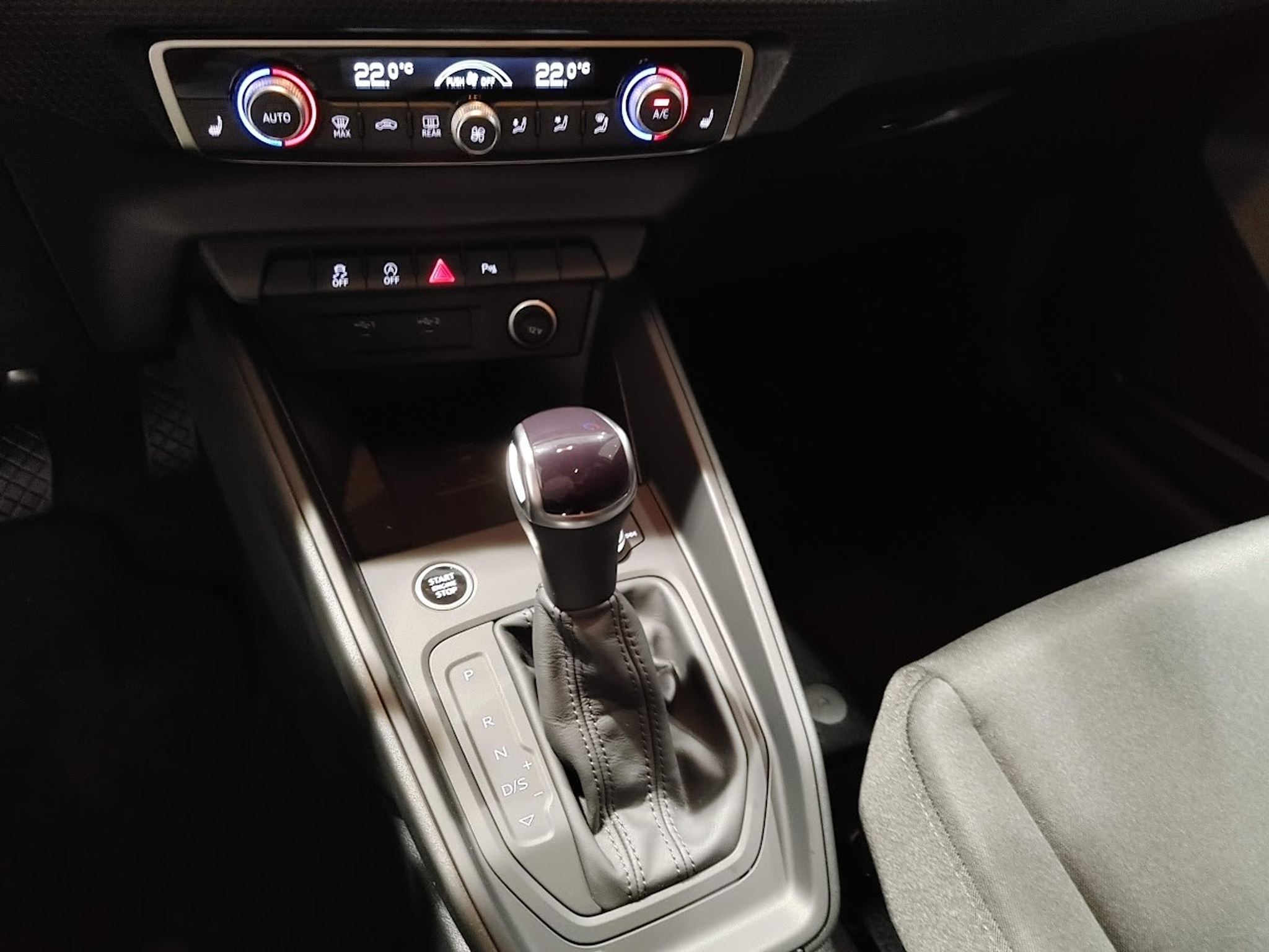 listing desktop thumbnail image 9