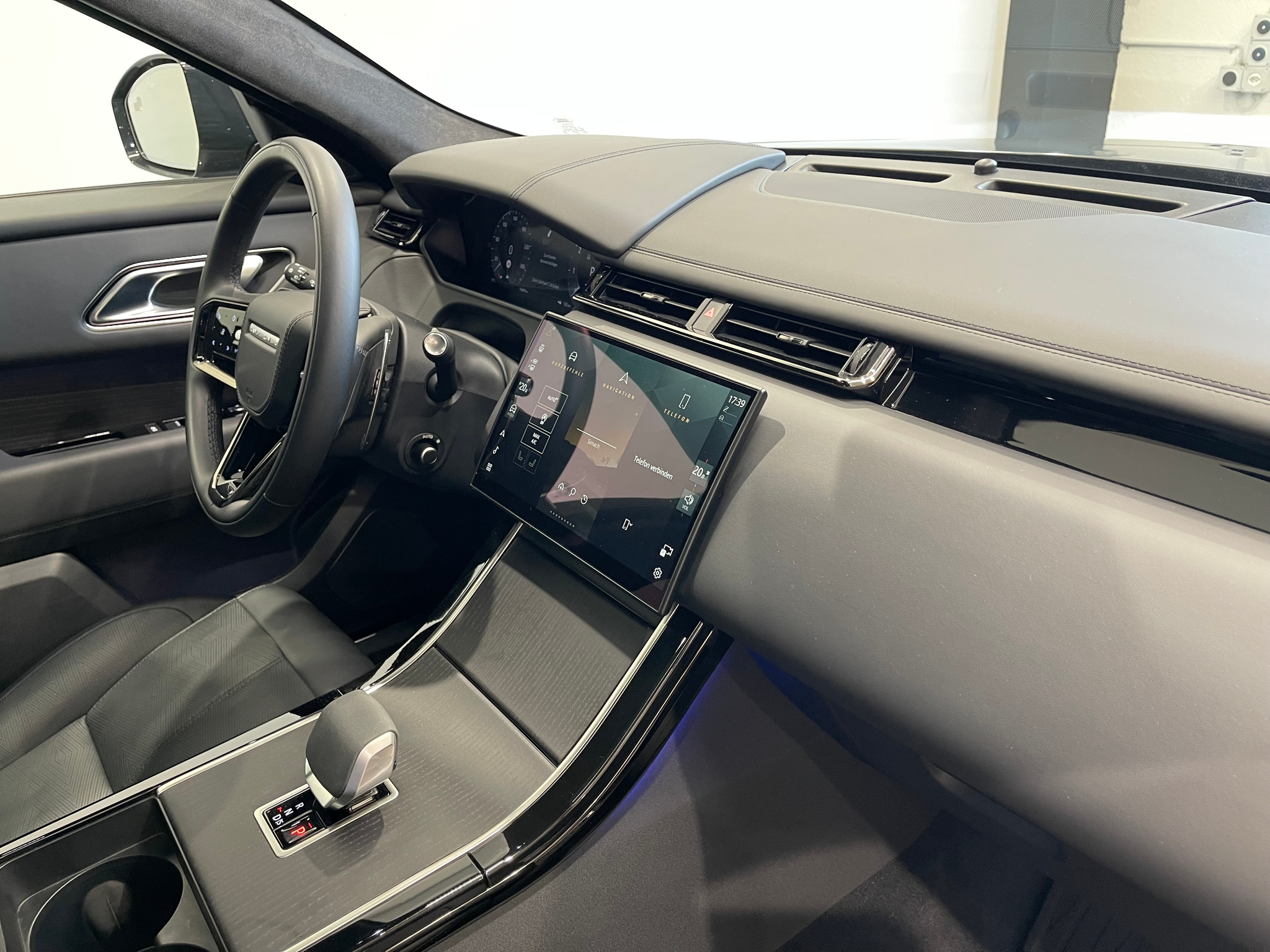 listing desktop thumbnail image 13