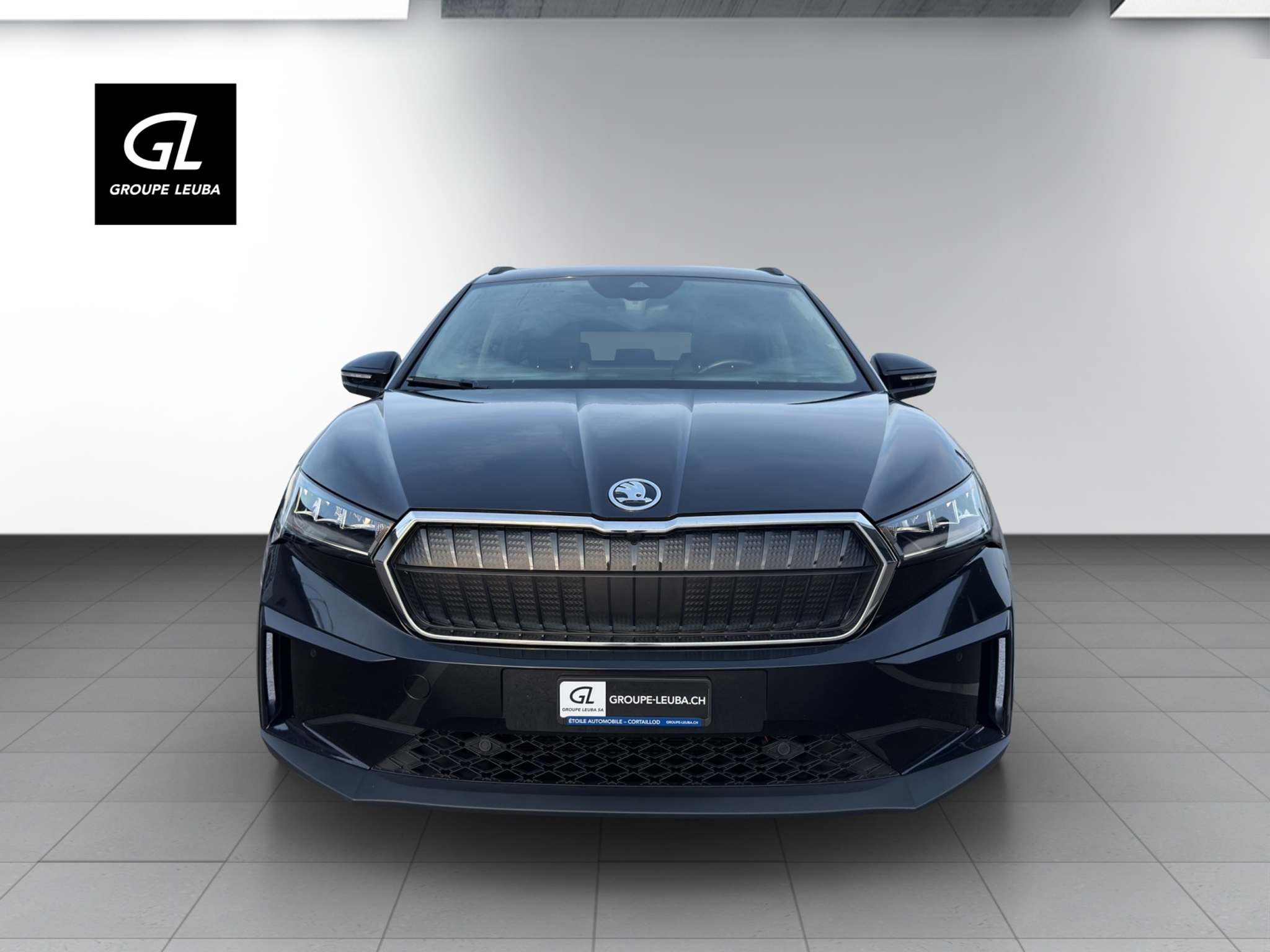 listing desktop thumbnail image 2