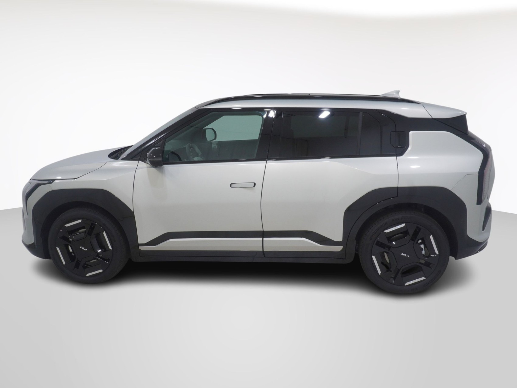 listing desktop thumbnail image 2