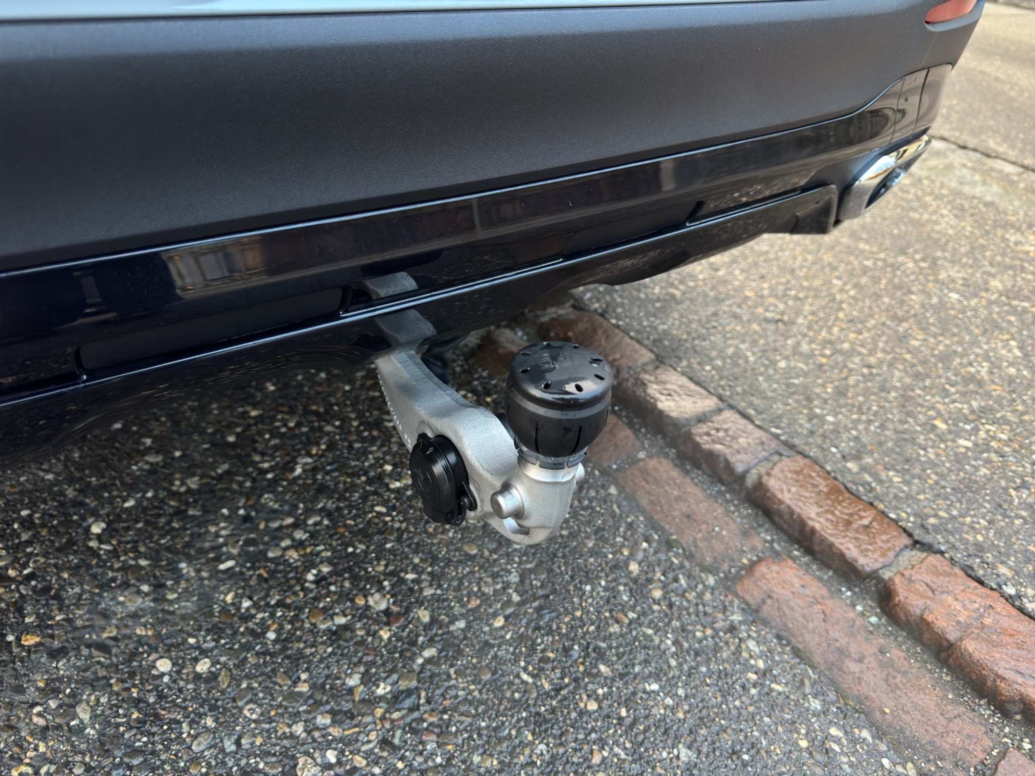 listing desktop thumbnail image 18