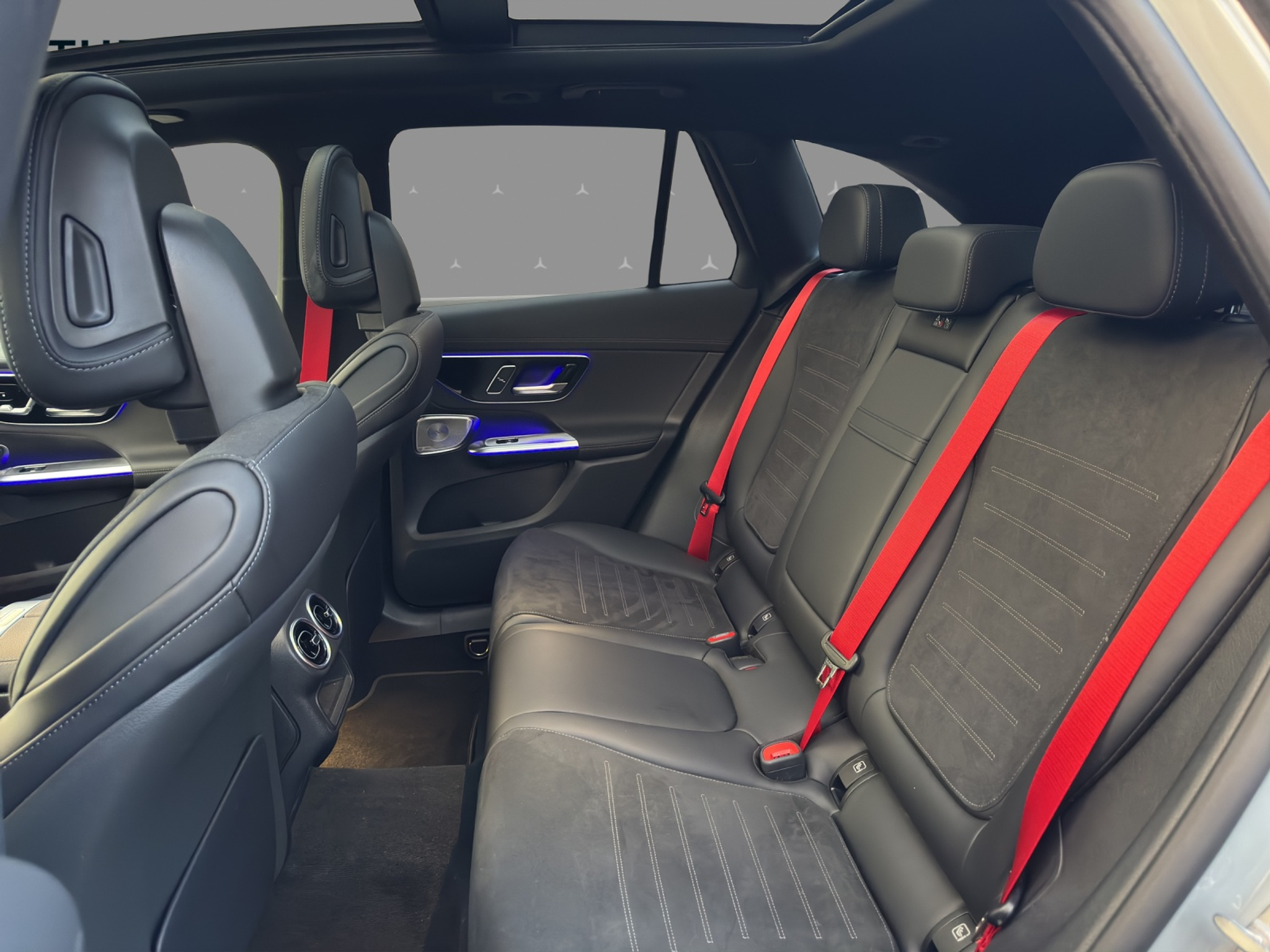 listing desktop thumbnail image 15