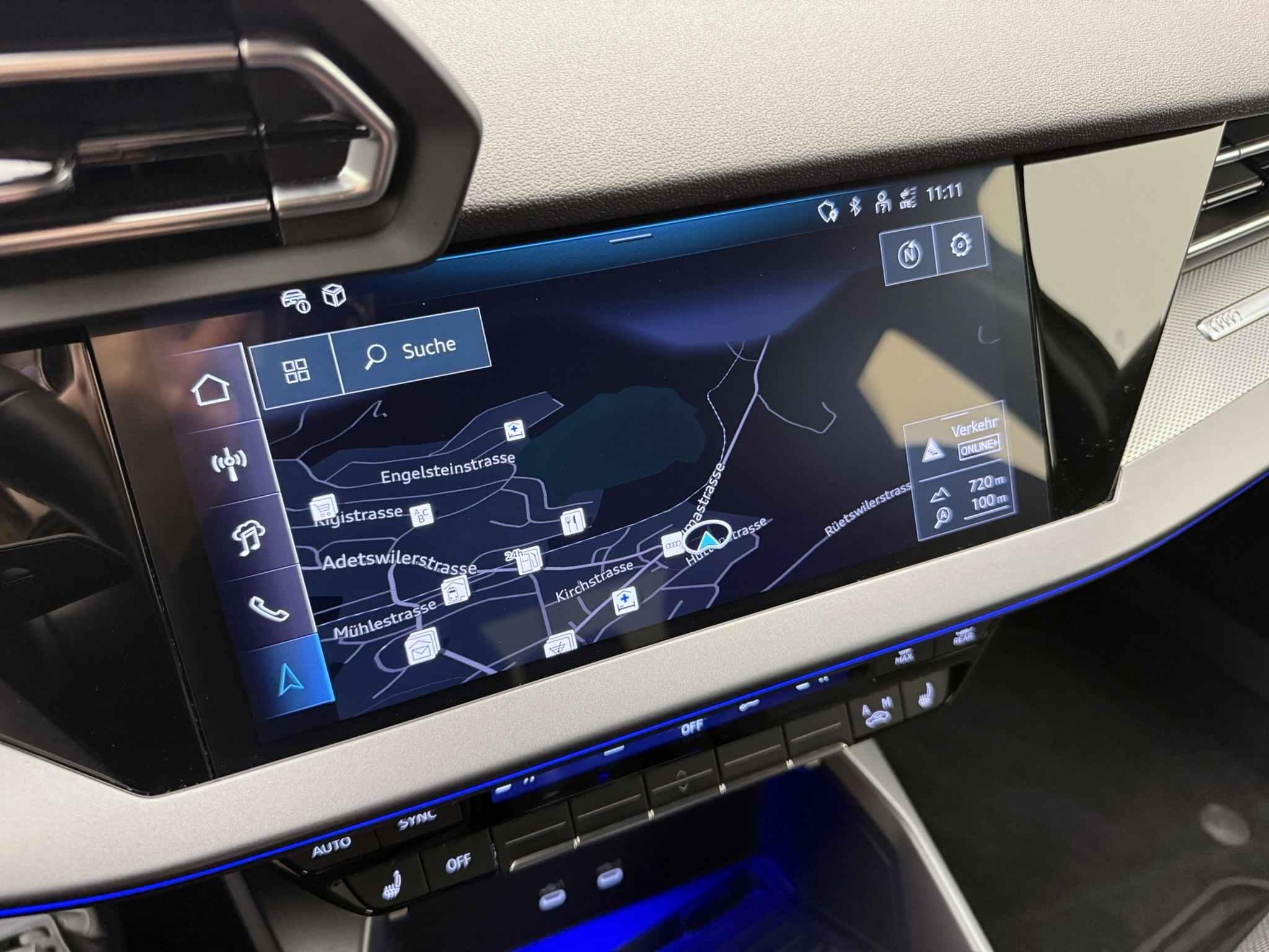 listing desktop thumbnail image 13