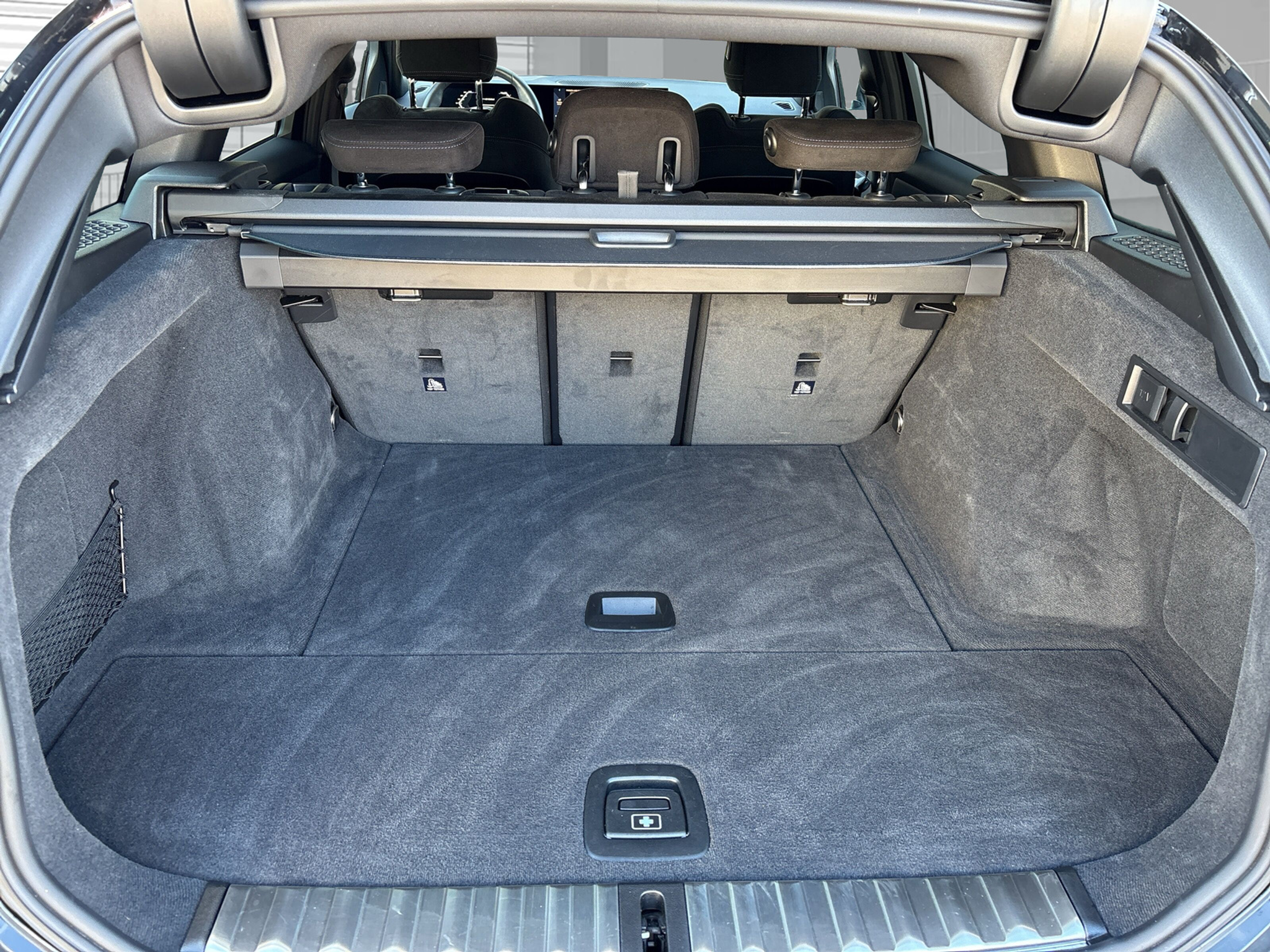 listing desktop thumbnail image 13