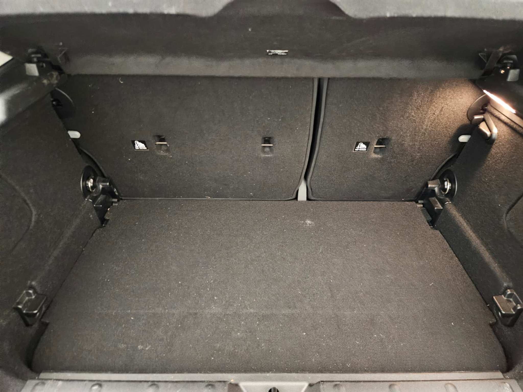 listing desktop thumbnail image 14