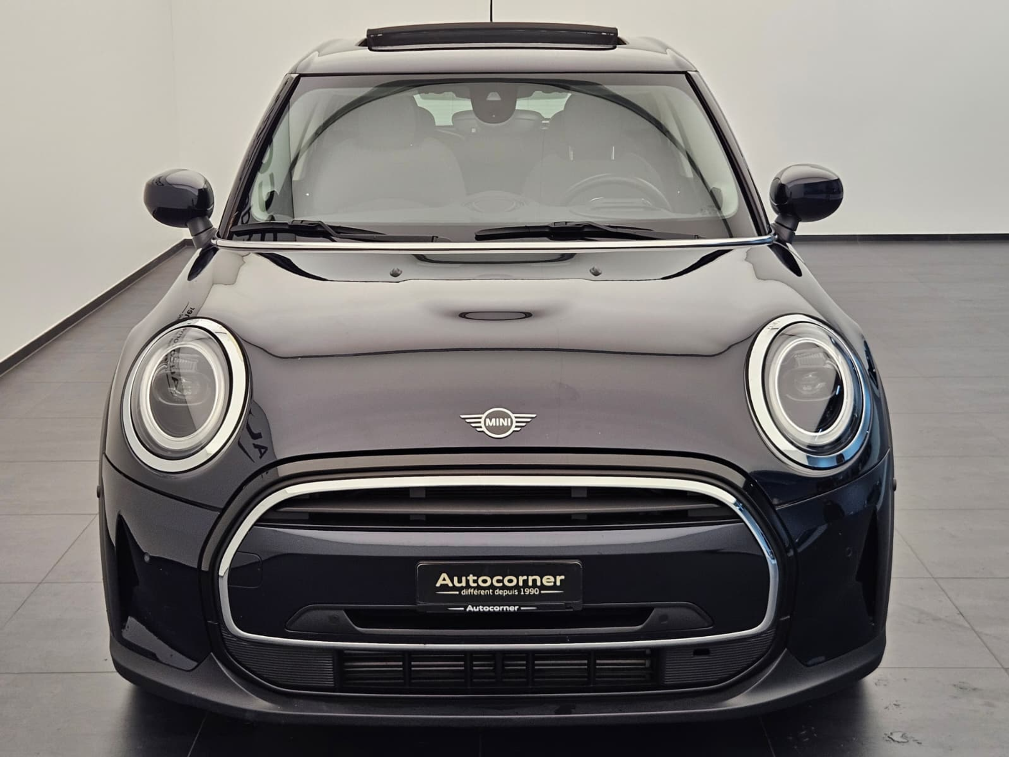 listing desktop thumbnail image 2