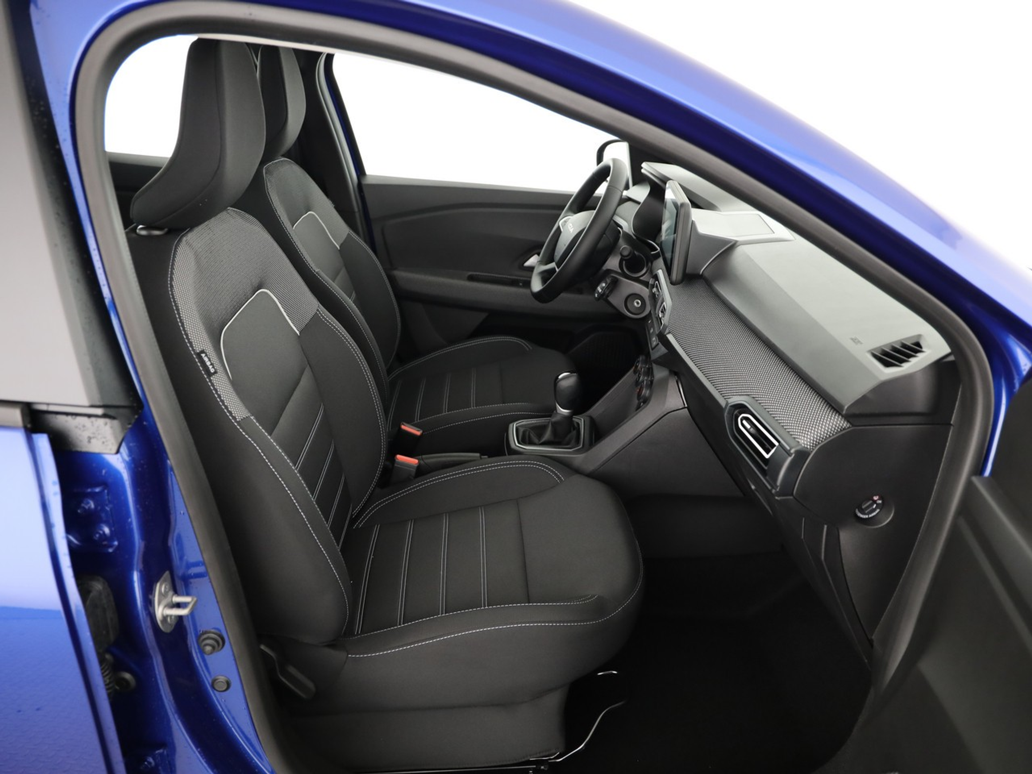 listing desktop thumbnail image 6