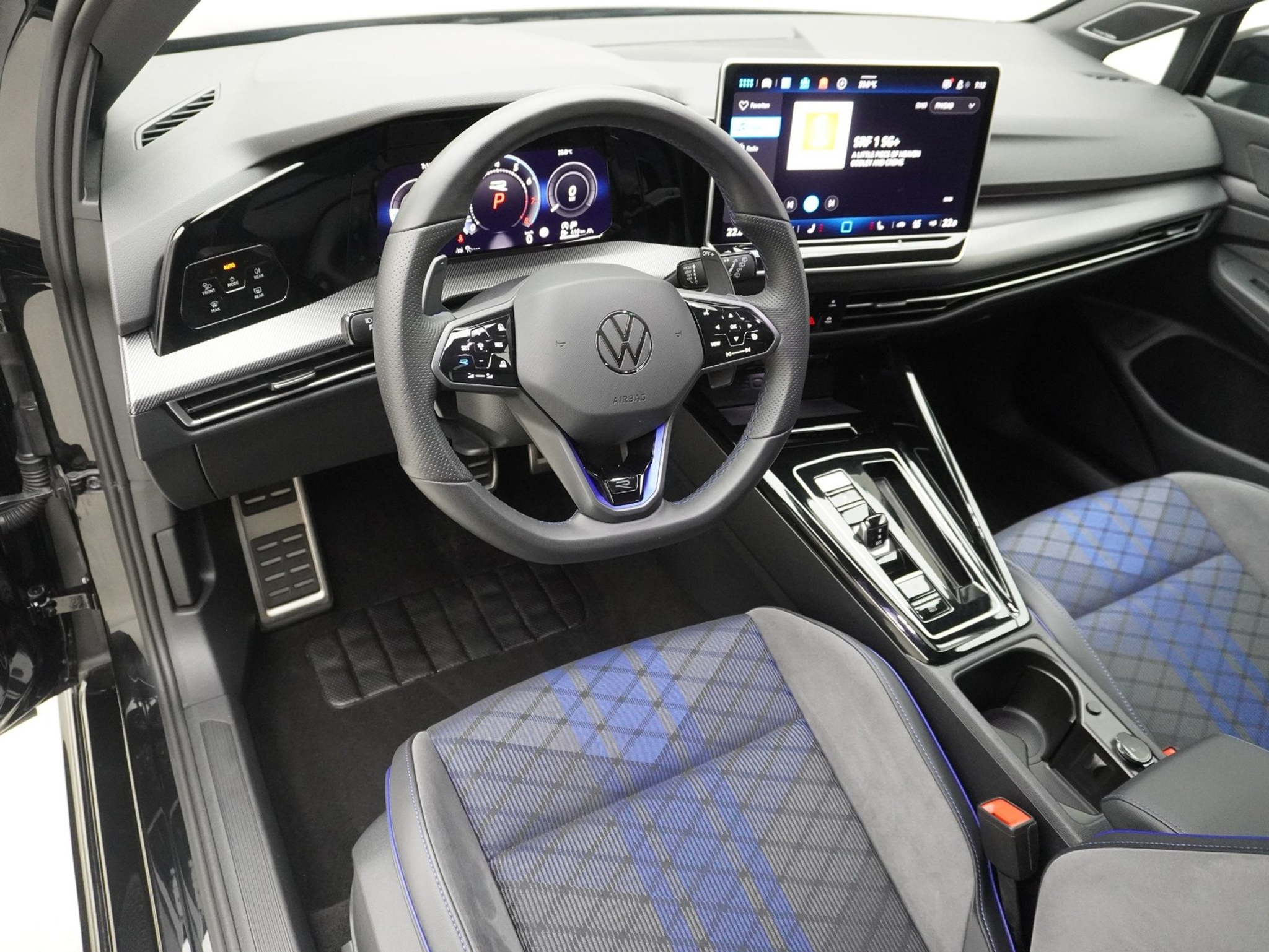 listing desktop thumbnail image 9