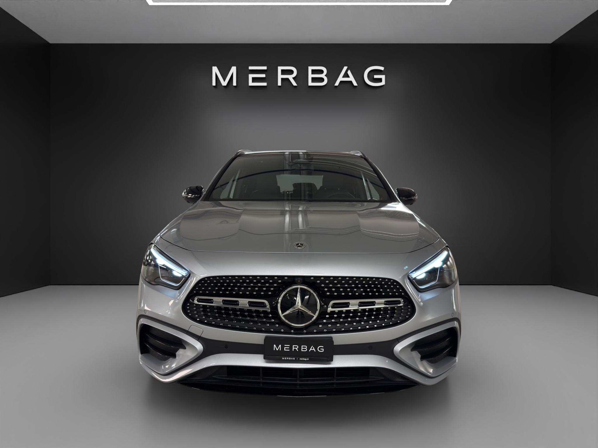 listing desktop thumbnail image 1