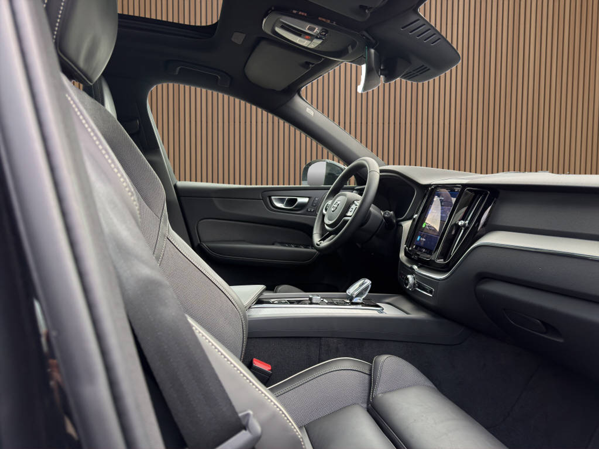 listing desktop thumbnail image 13