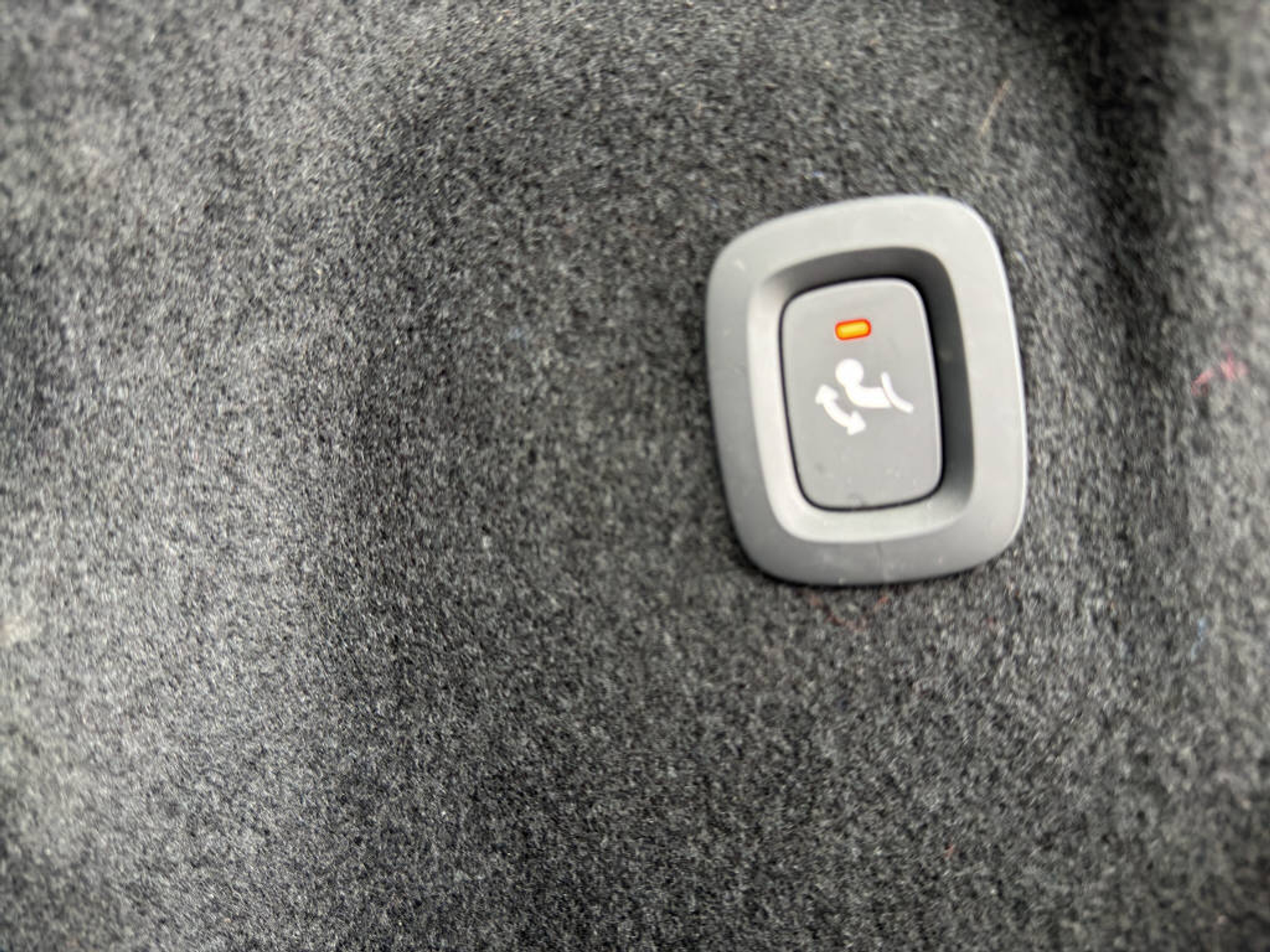 listing desktop thumbnail image 24