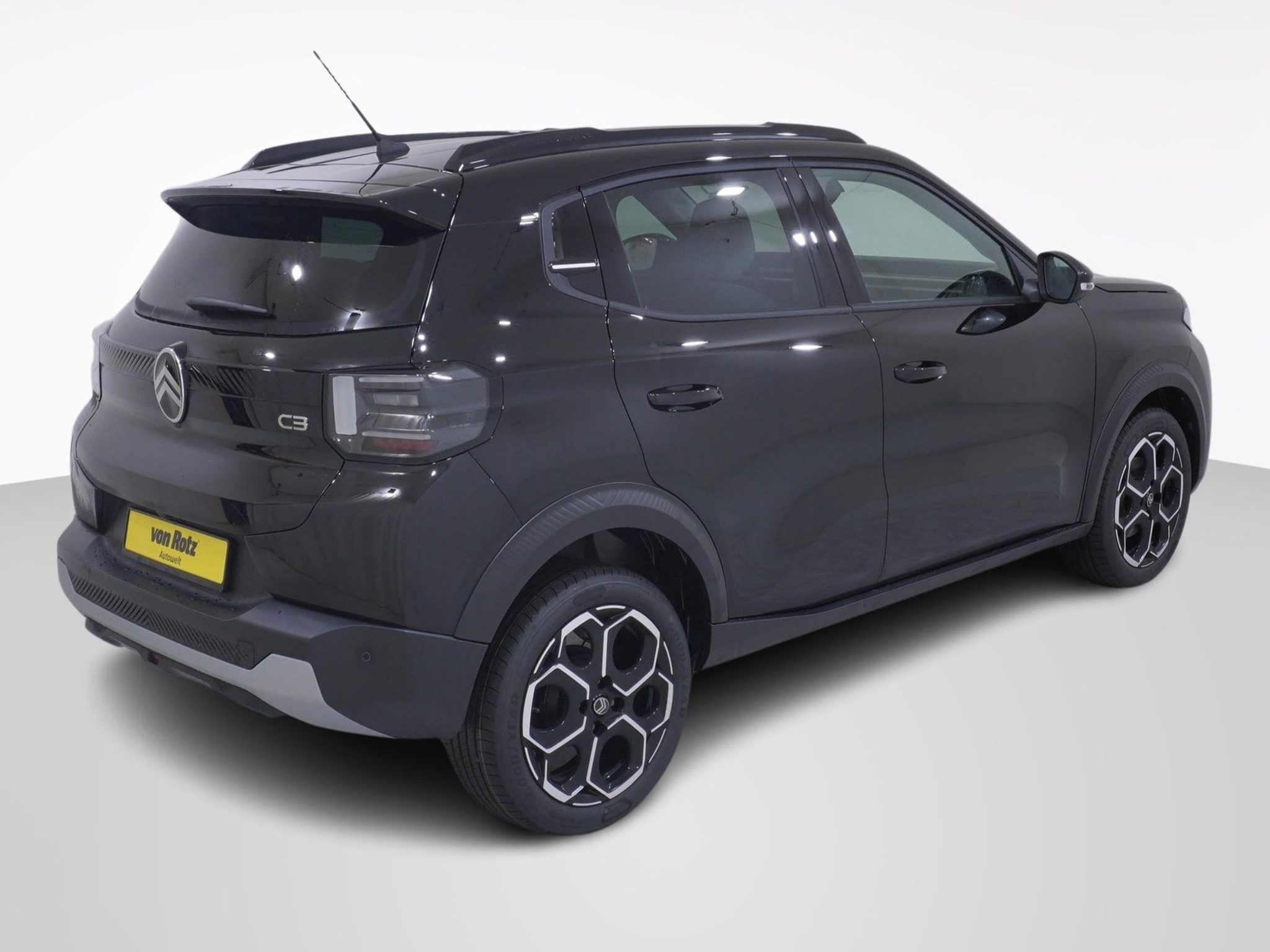 listing desktop thumbnail image 3