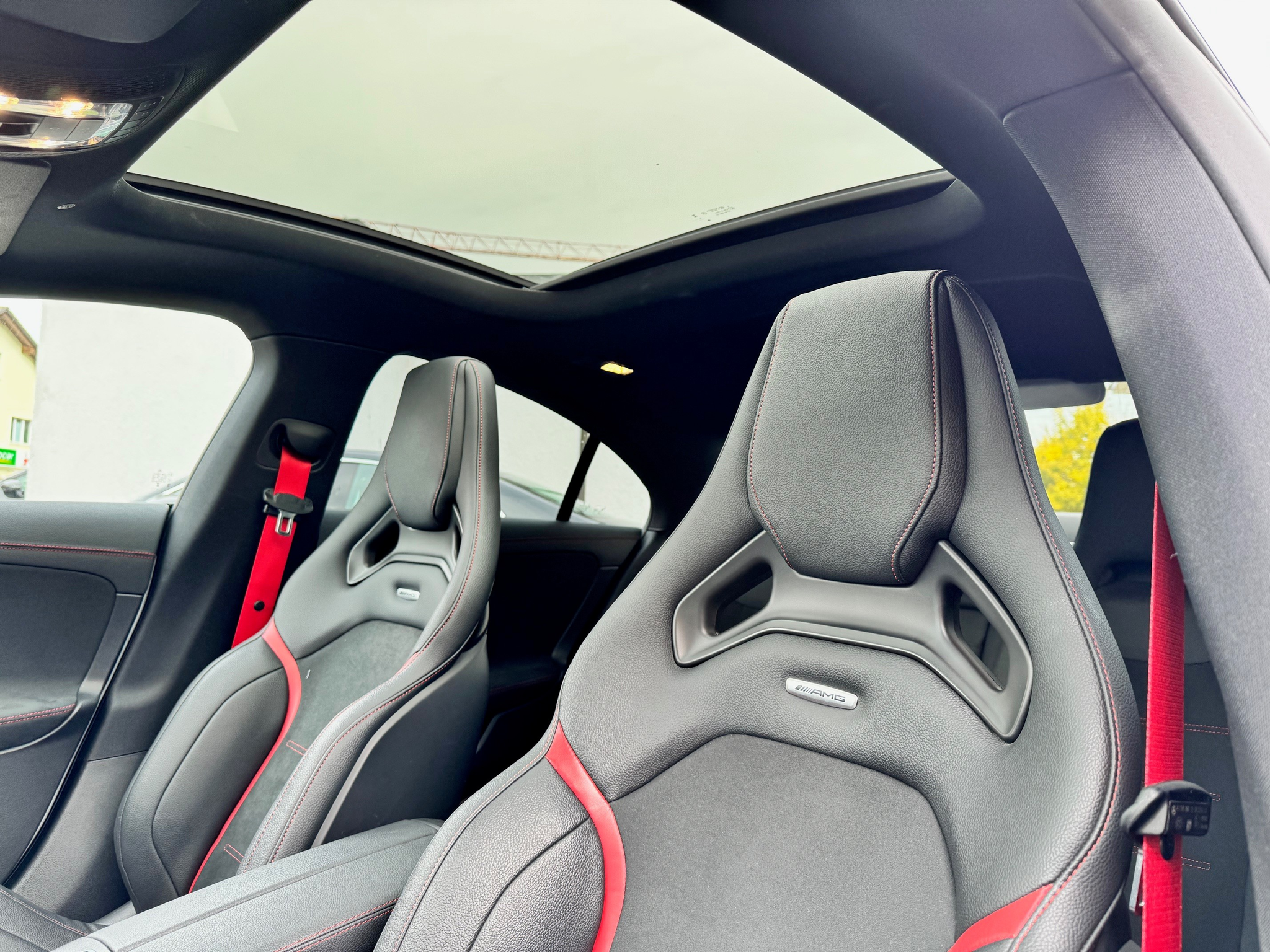 listing desktop thumbnail image 9