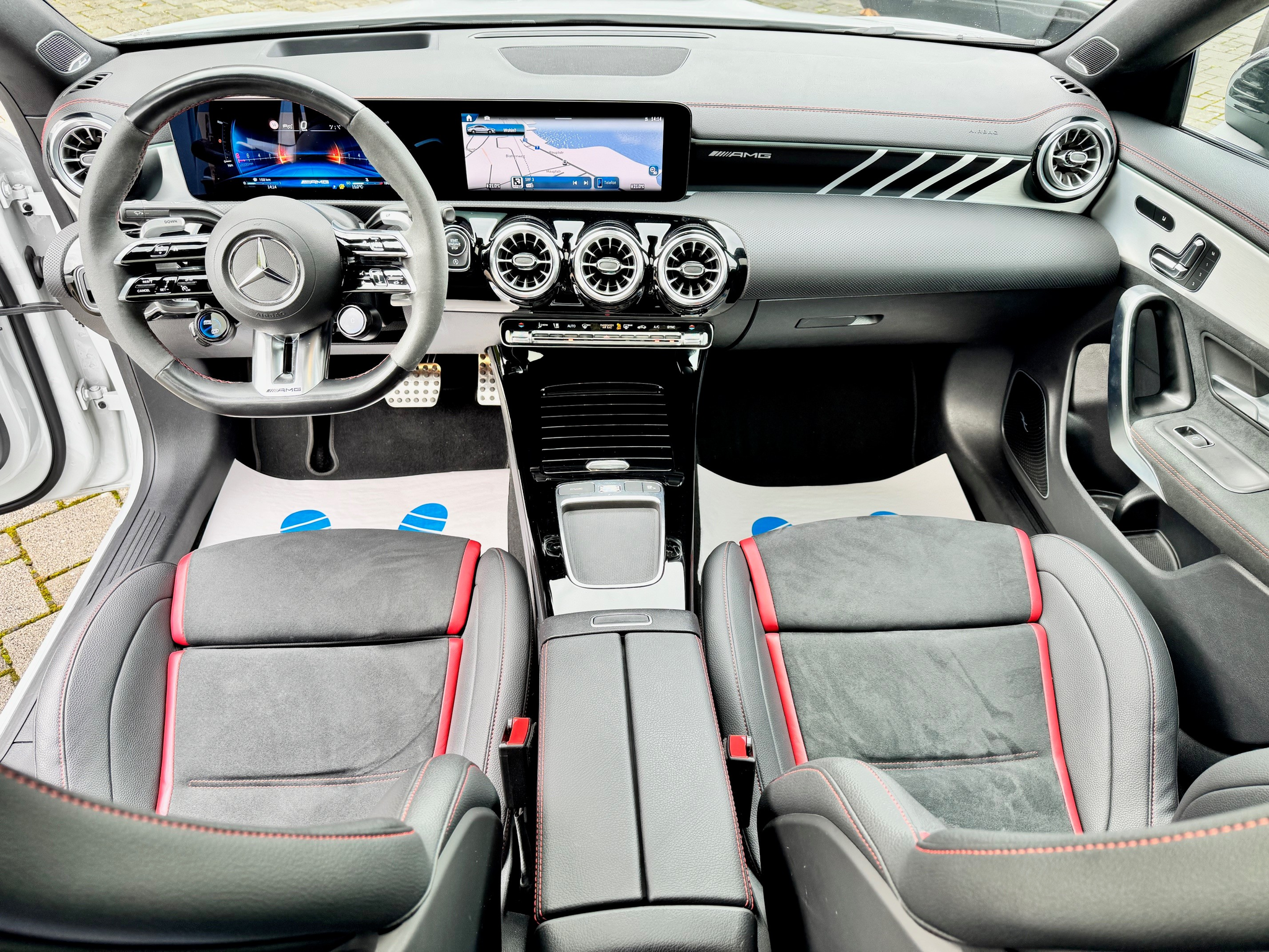 listing desktop thumbnail image 7