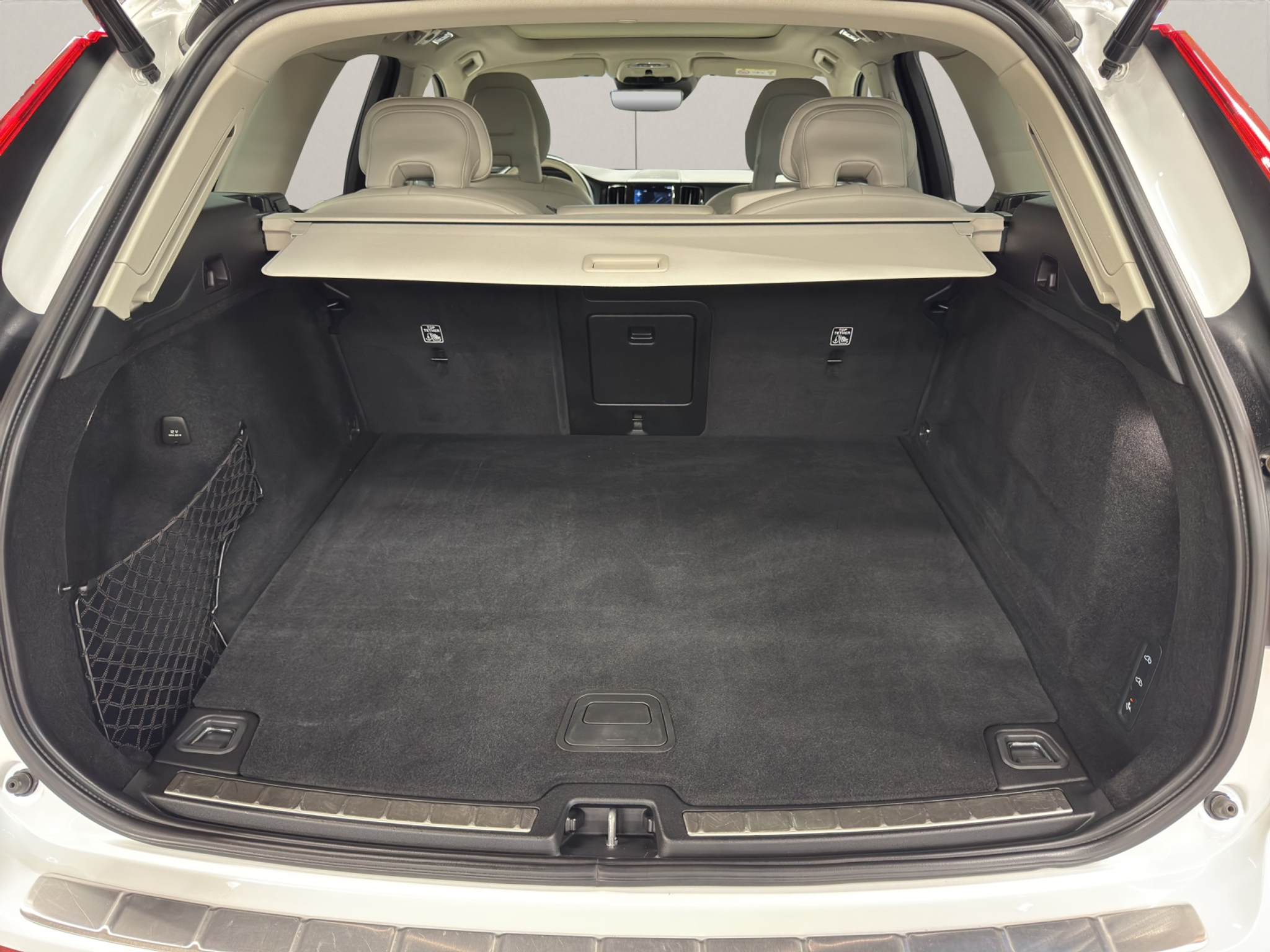 listing desktop thumbnail image 14