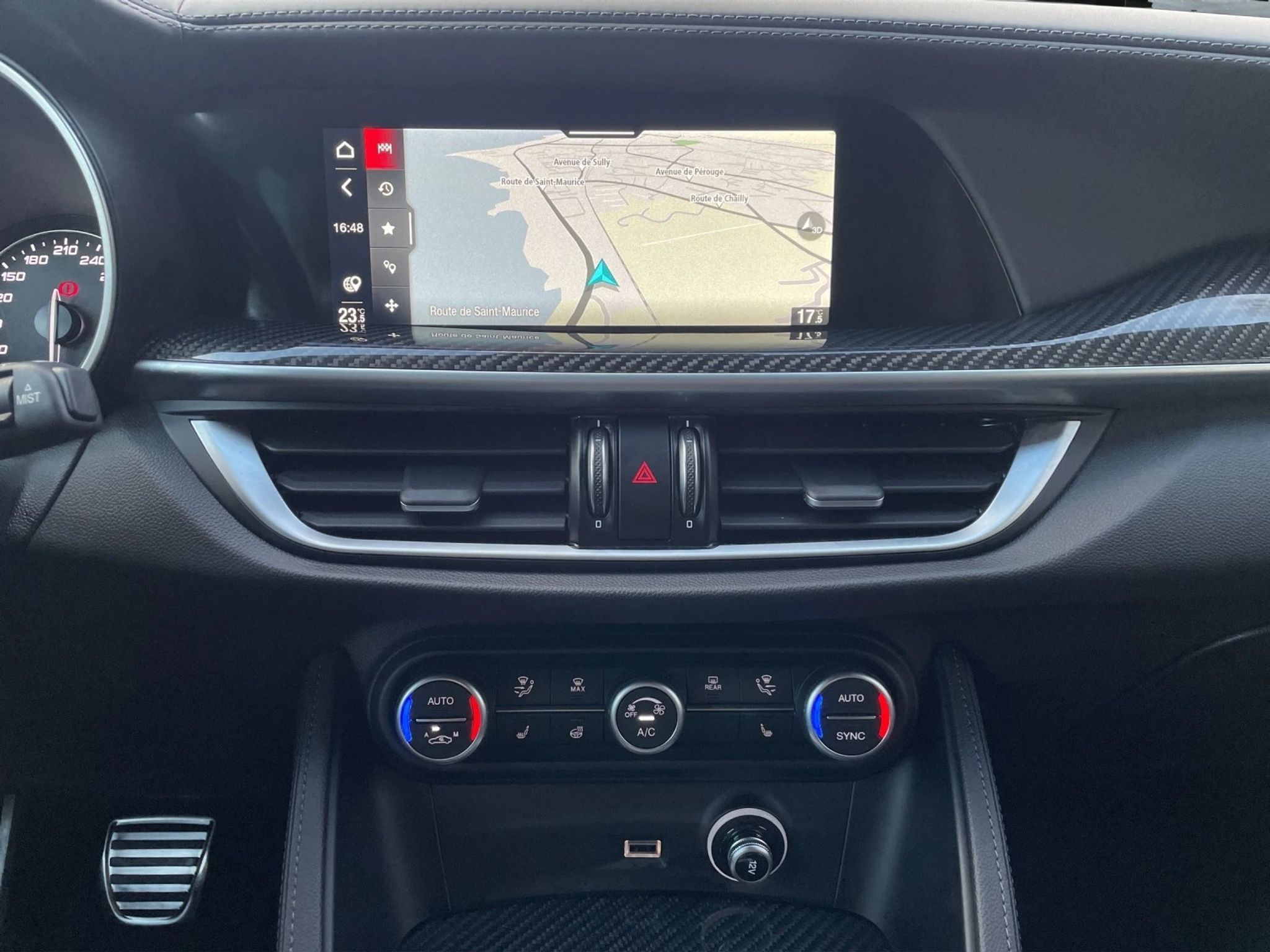 listing desktop thumbnail image 10