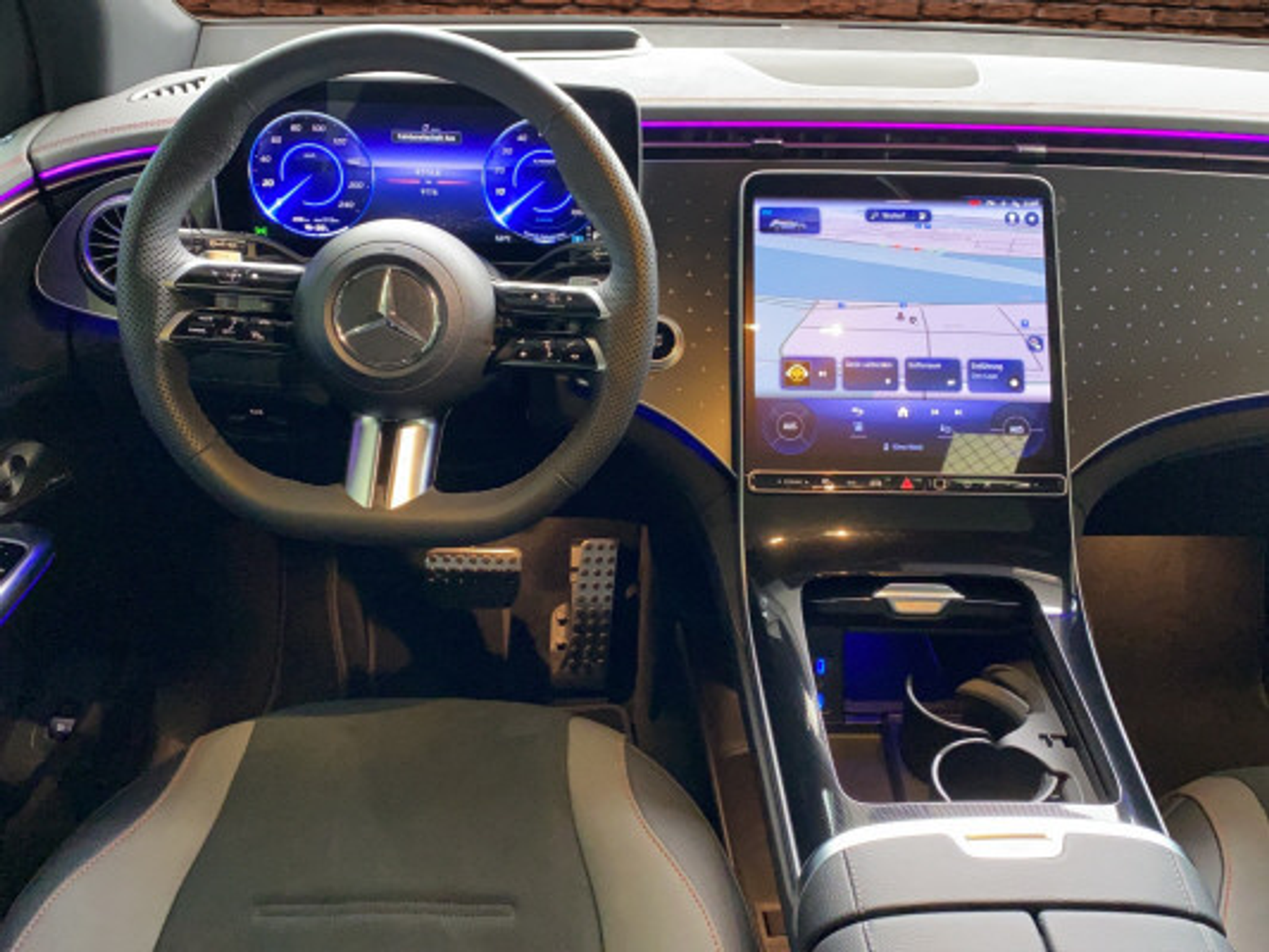 listing desktop thumbnail image 10