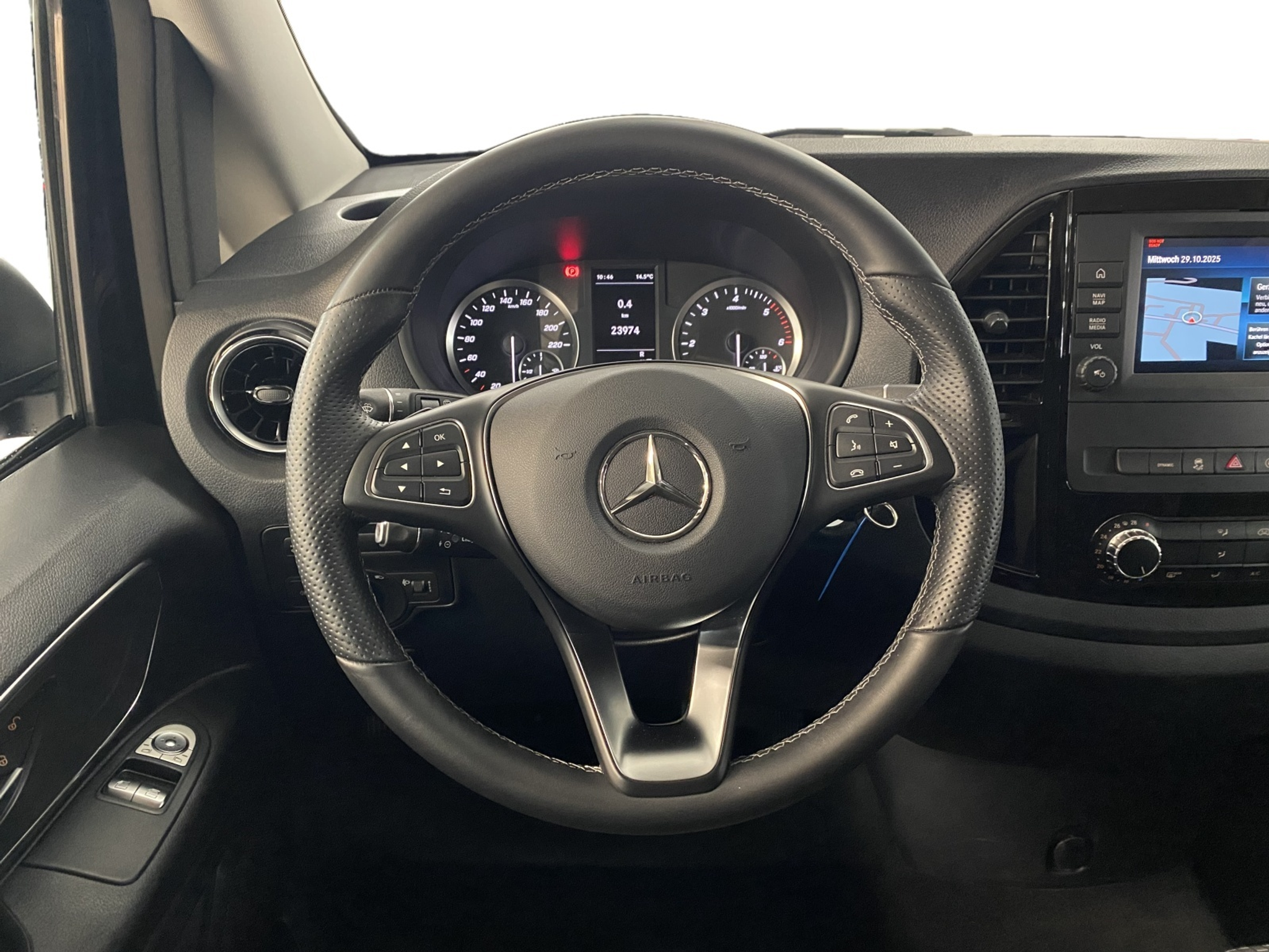 listing desktop thumbnail image 10