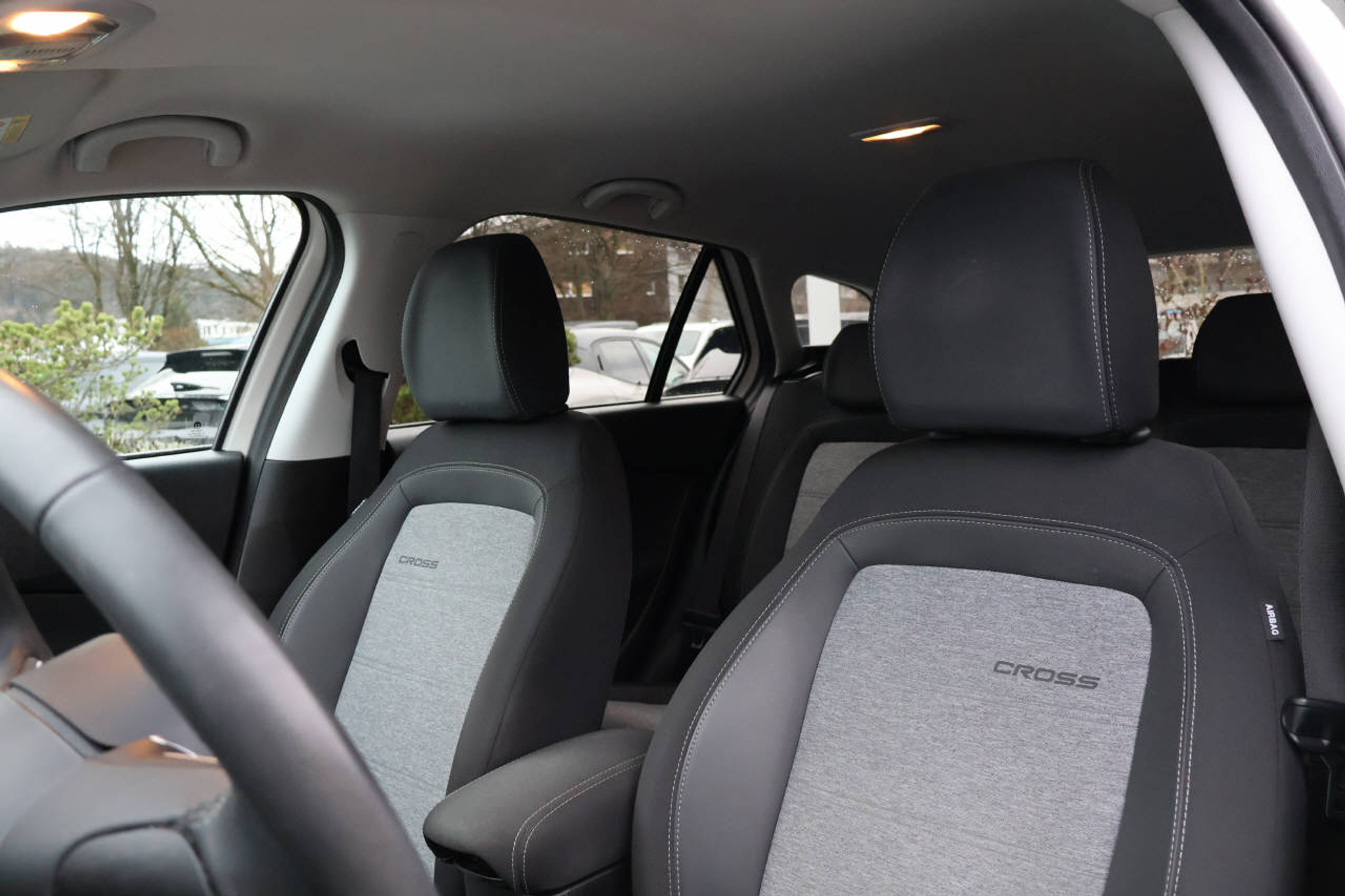 listing desktop thumbnail image 11