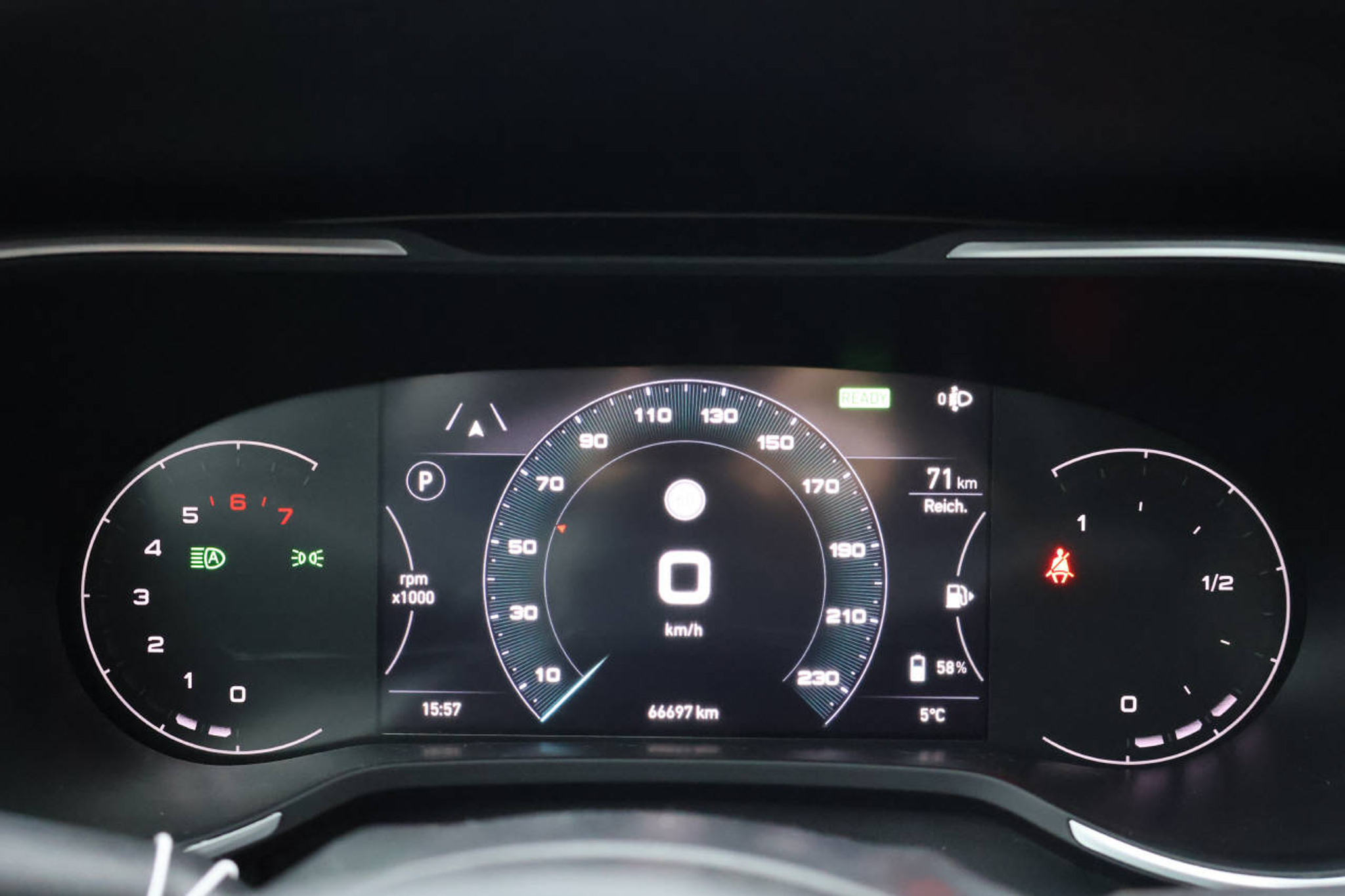 listing desktop thumbnail image 12