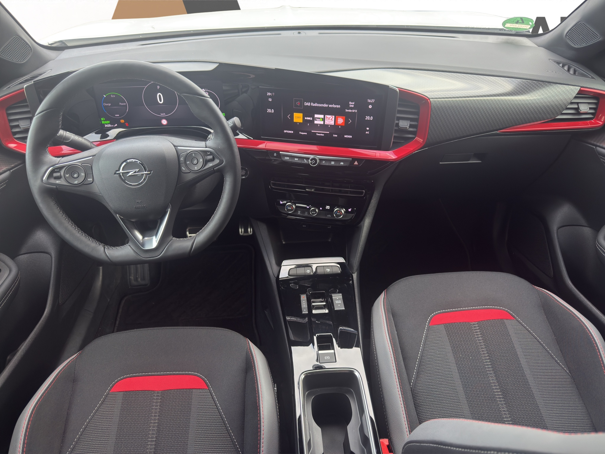 listing desktop thumbnail image 9