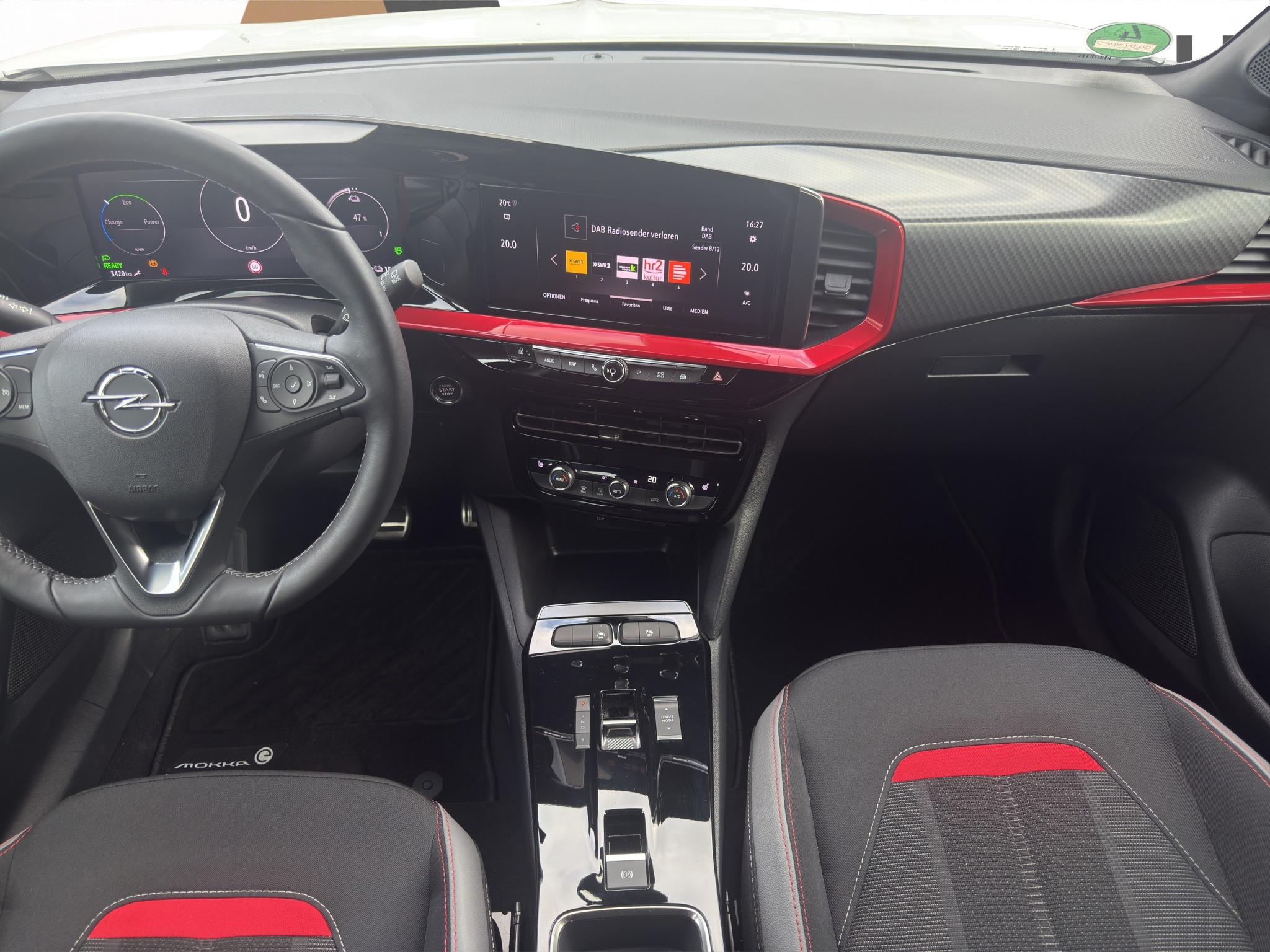 listing desktop thumbnail image 15