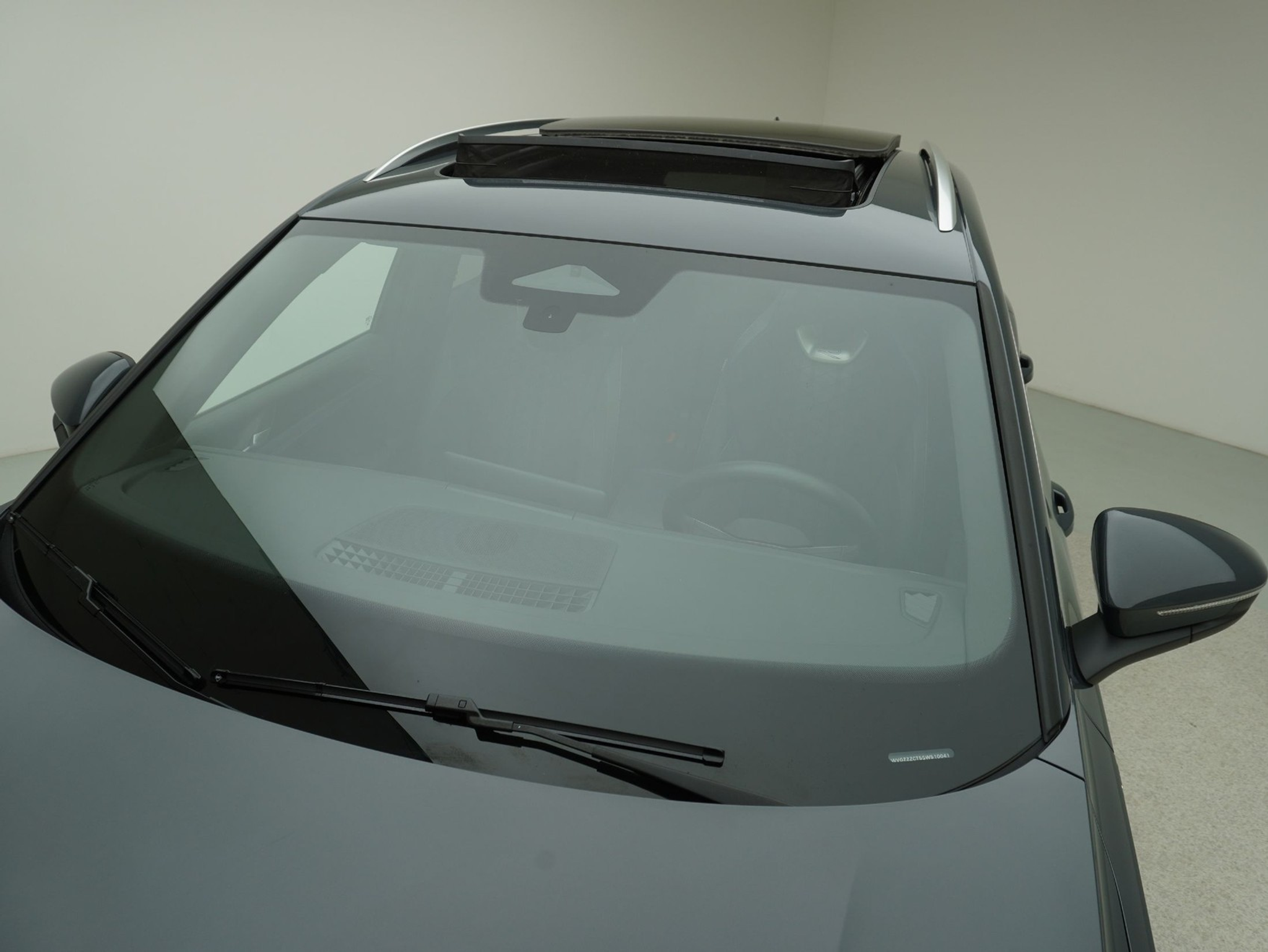 listing desktop thumbnail image 7