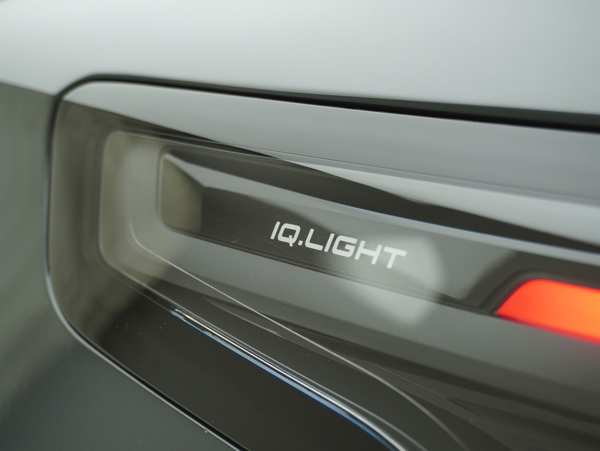 listing desktop thumbnail image 8