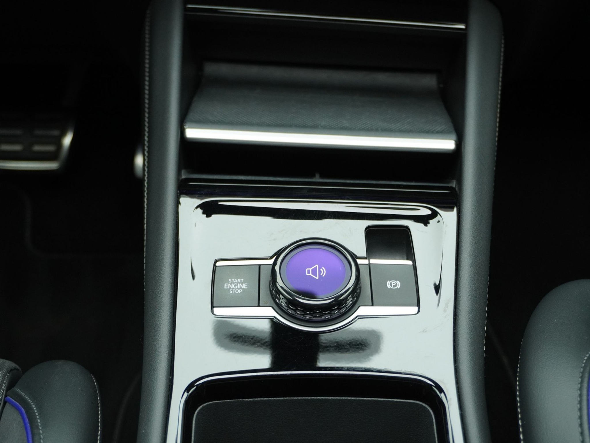 listing desktop thumbnail image 16