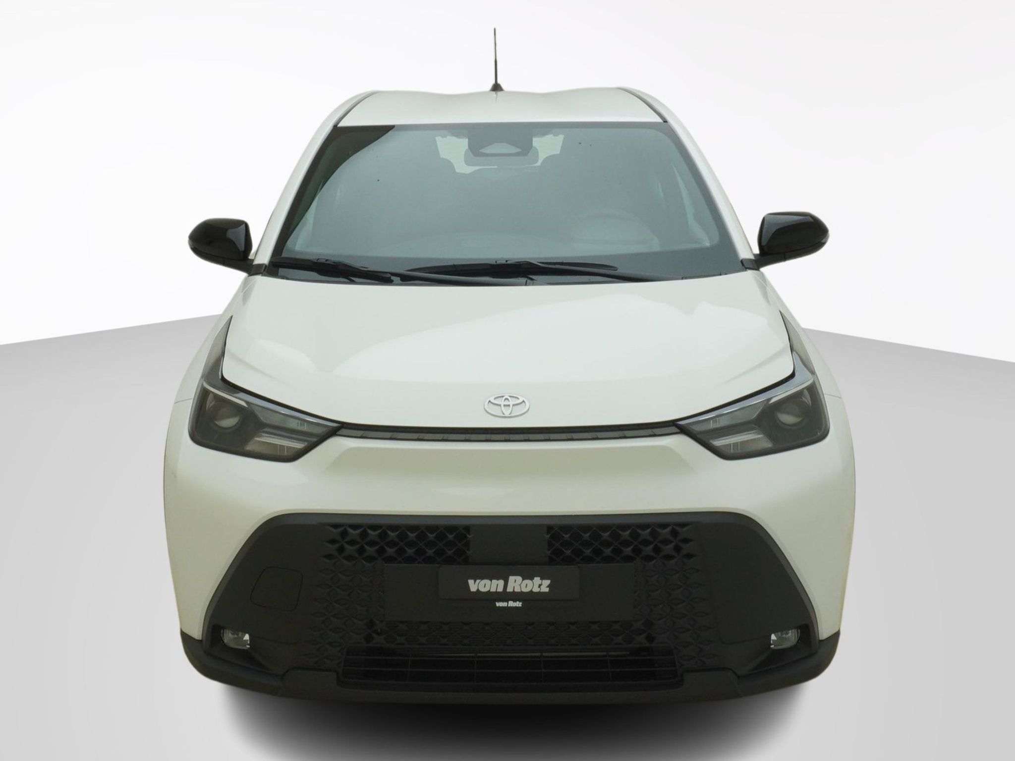 listing desktop thumbnail image 4