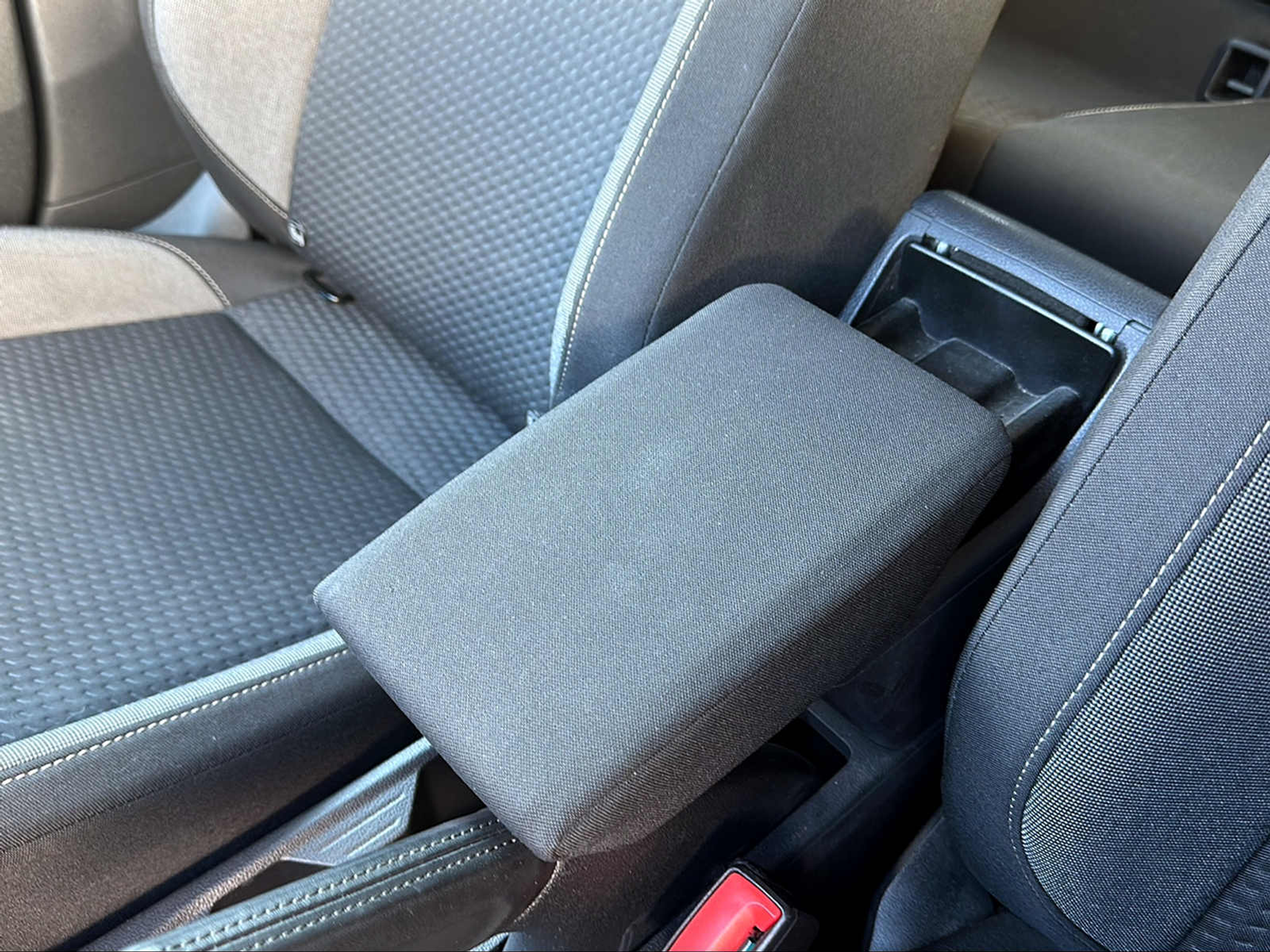 listing desktop thumbnail image 19