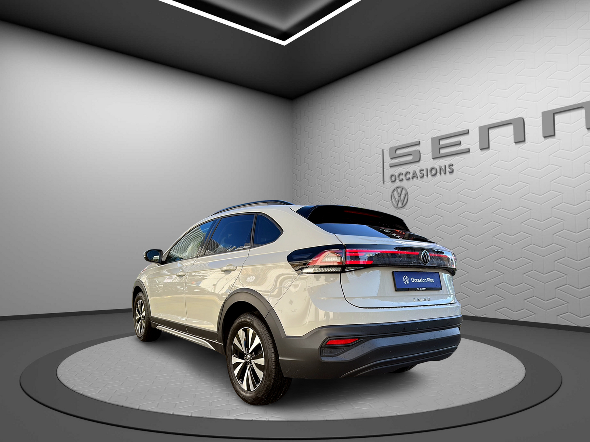 listing desktop thumbnail image 3