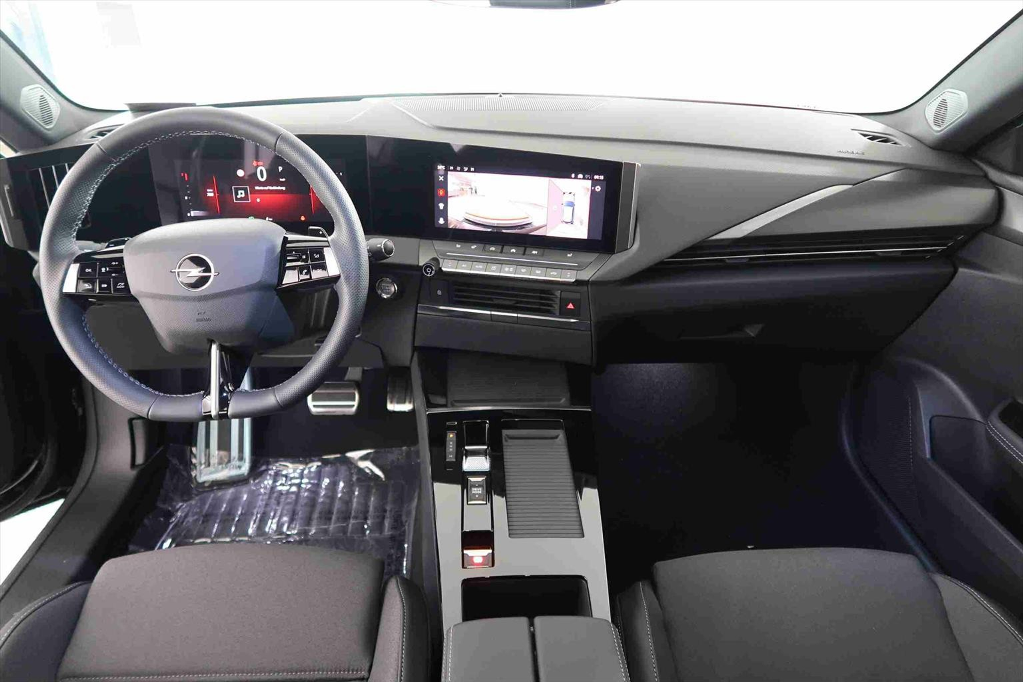 listing desktop thumbnail image 4