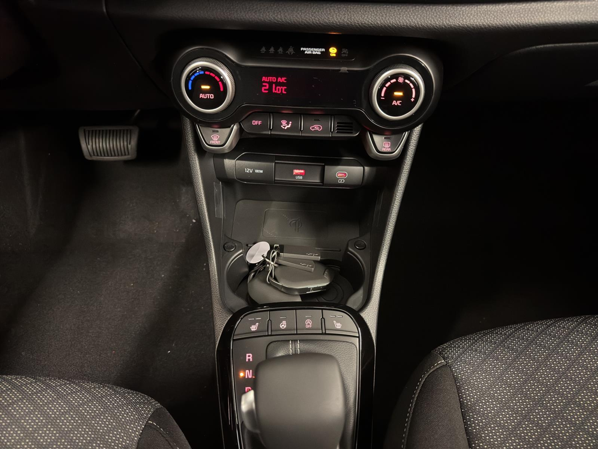 listing desktop thumbnail image 10