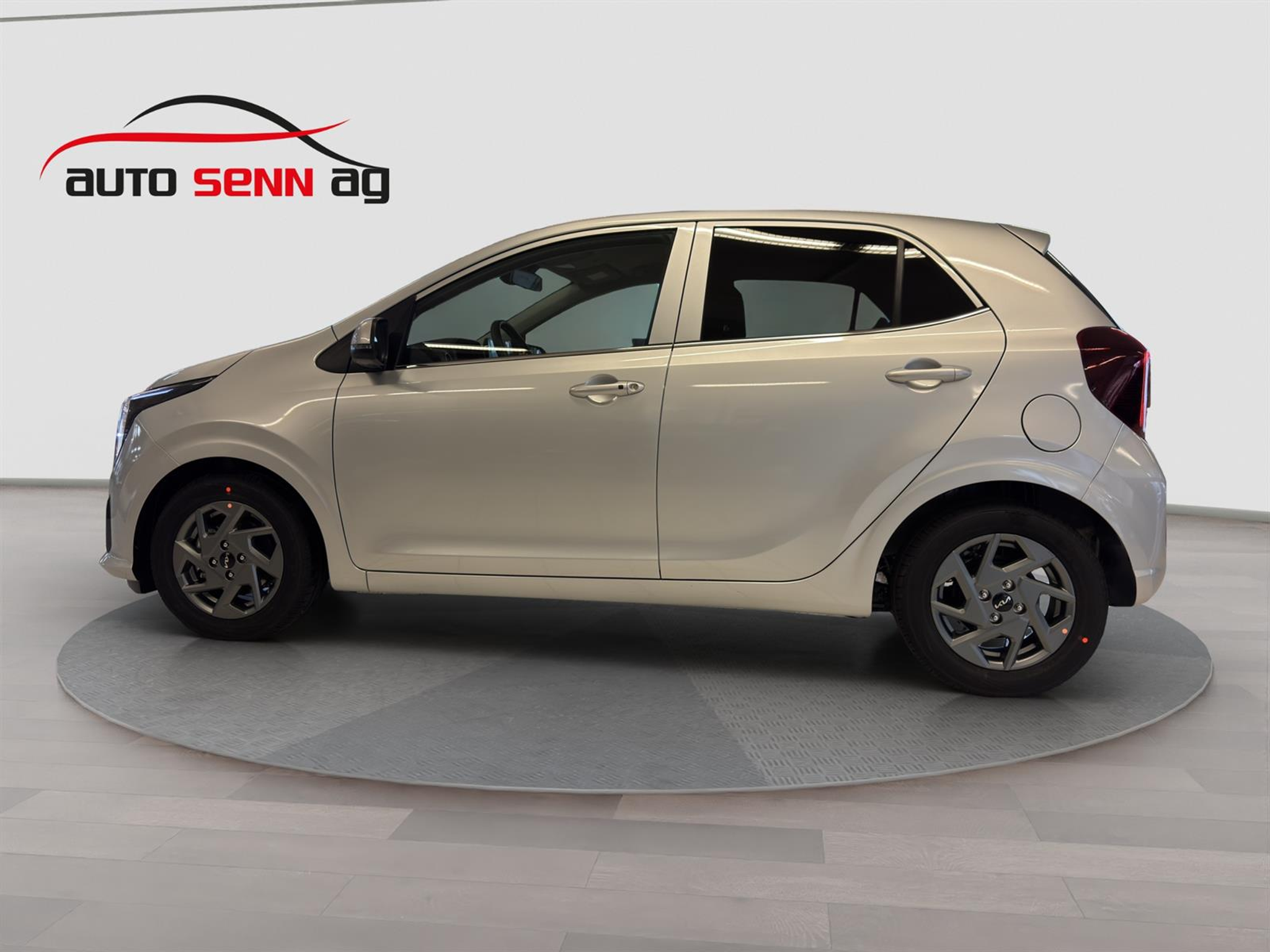 listing desktop thumbnail image 1