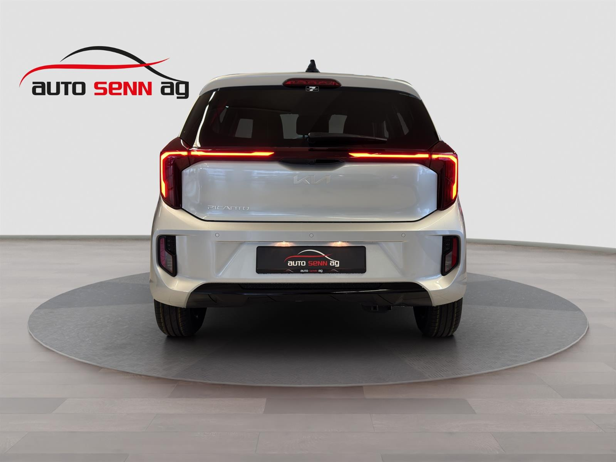 listing desktop thumbnail image 3