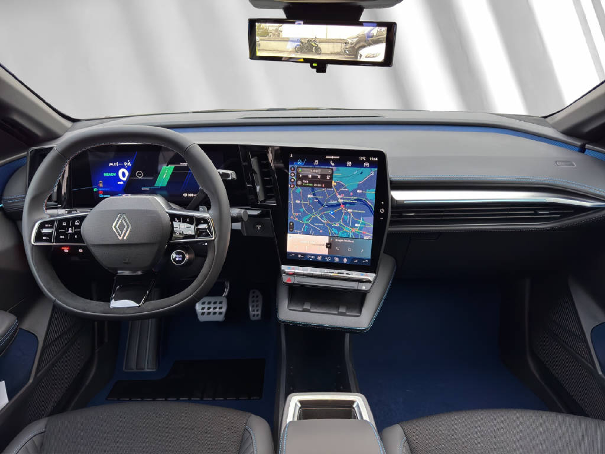 listing desktop thumbnail image 4