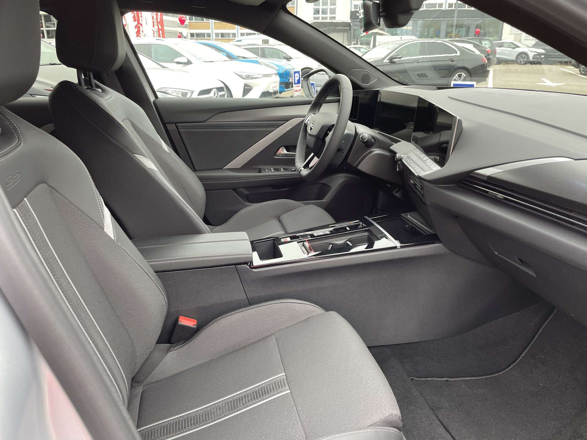 listing desktop thumbnail image 12