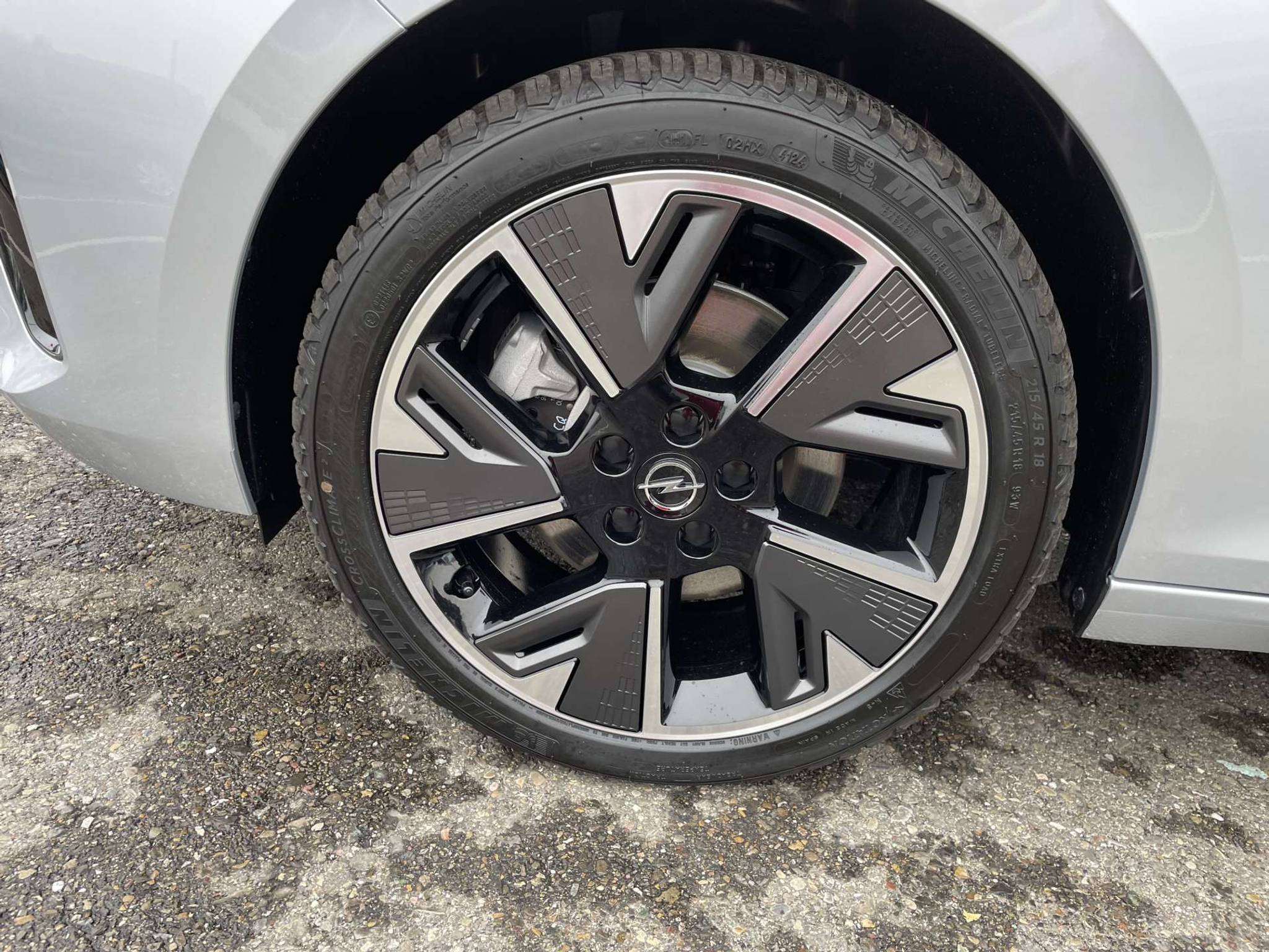 listing desktop thumbnail image 8