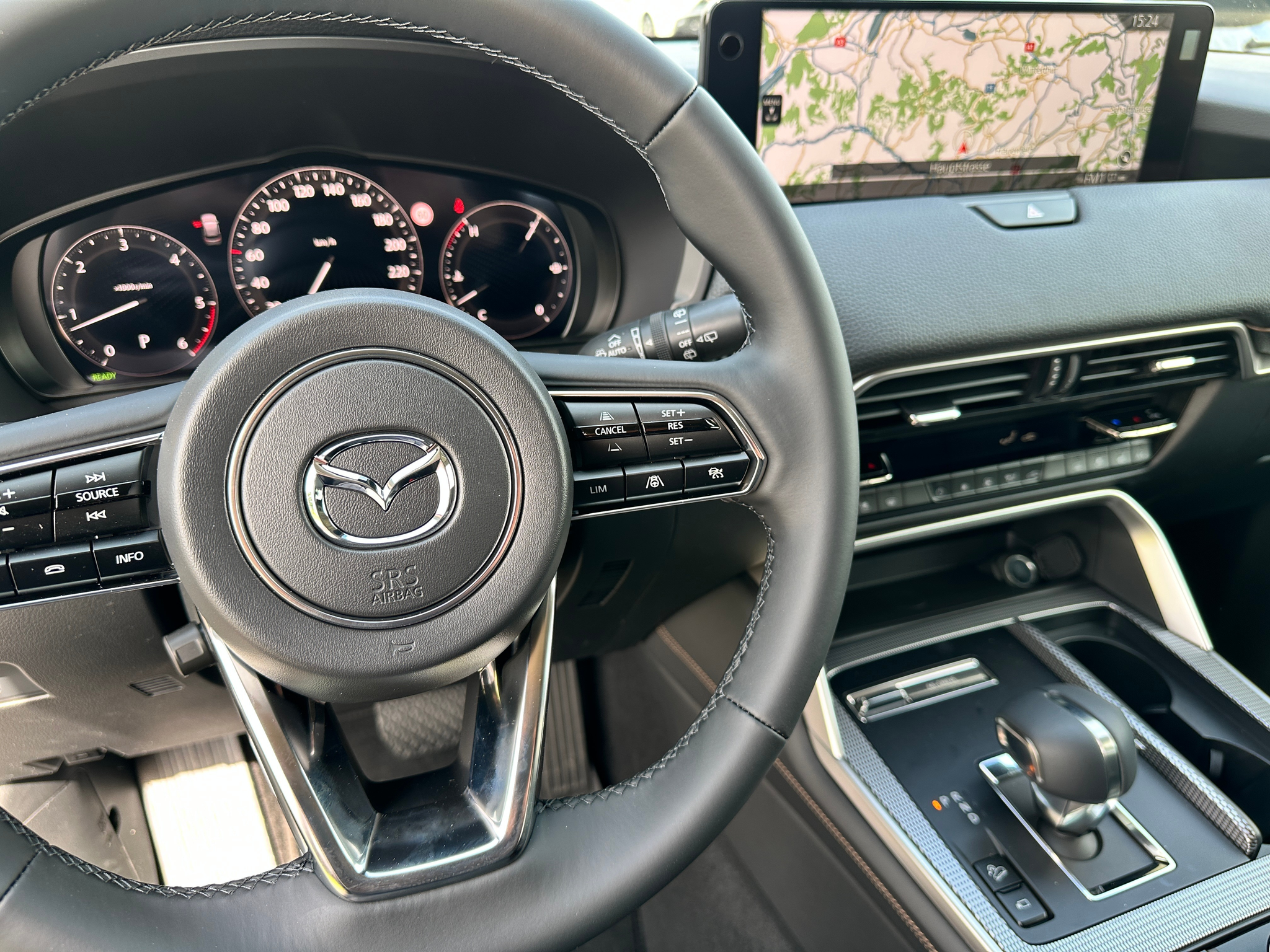 listing desktop thumbnail image 8