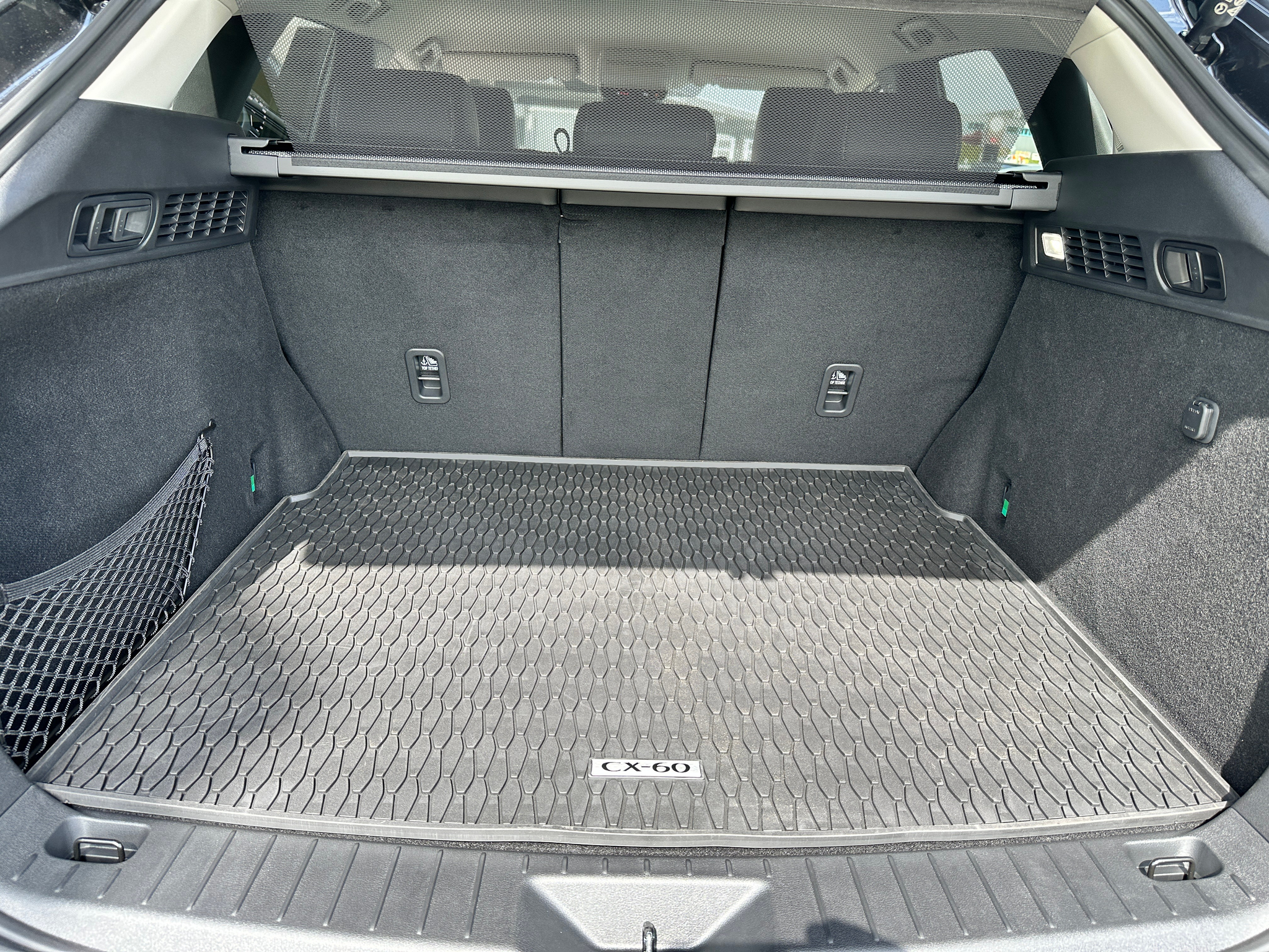 listing desktop thumbnail image 11