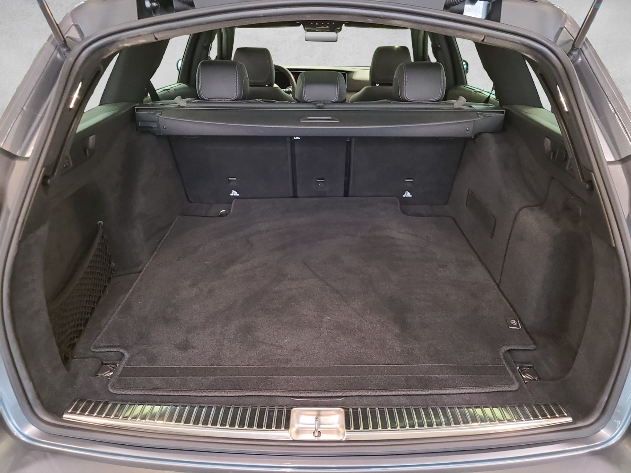 listing desktop thumbnail image 13