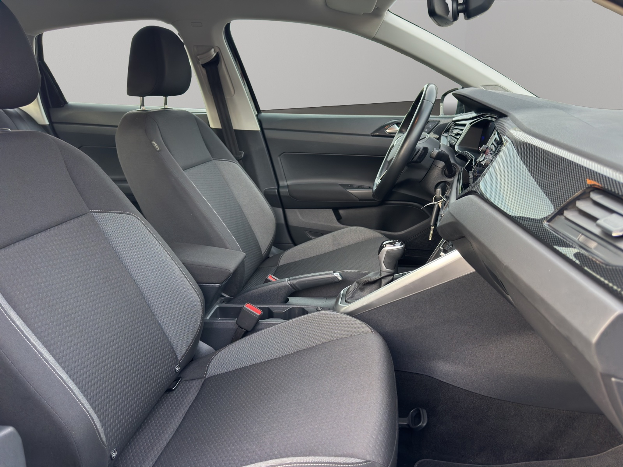 listing desktop thumbnail image 12