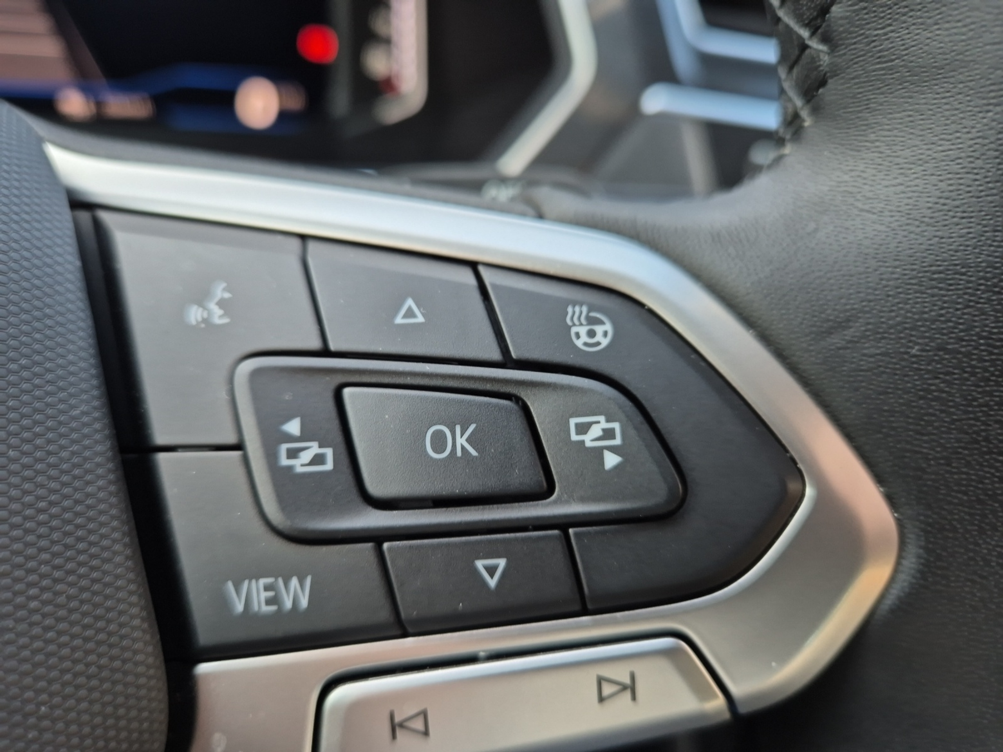 listing desktop thumbnail image 22