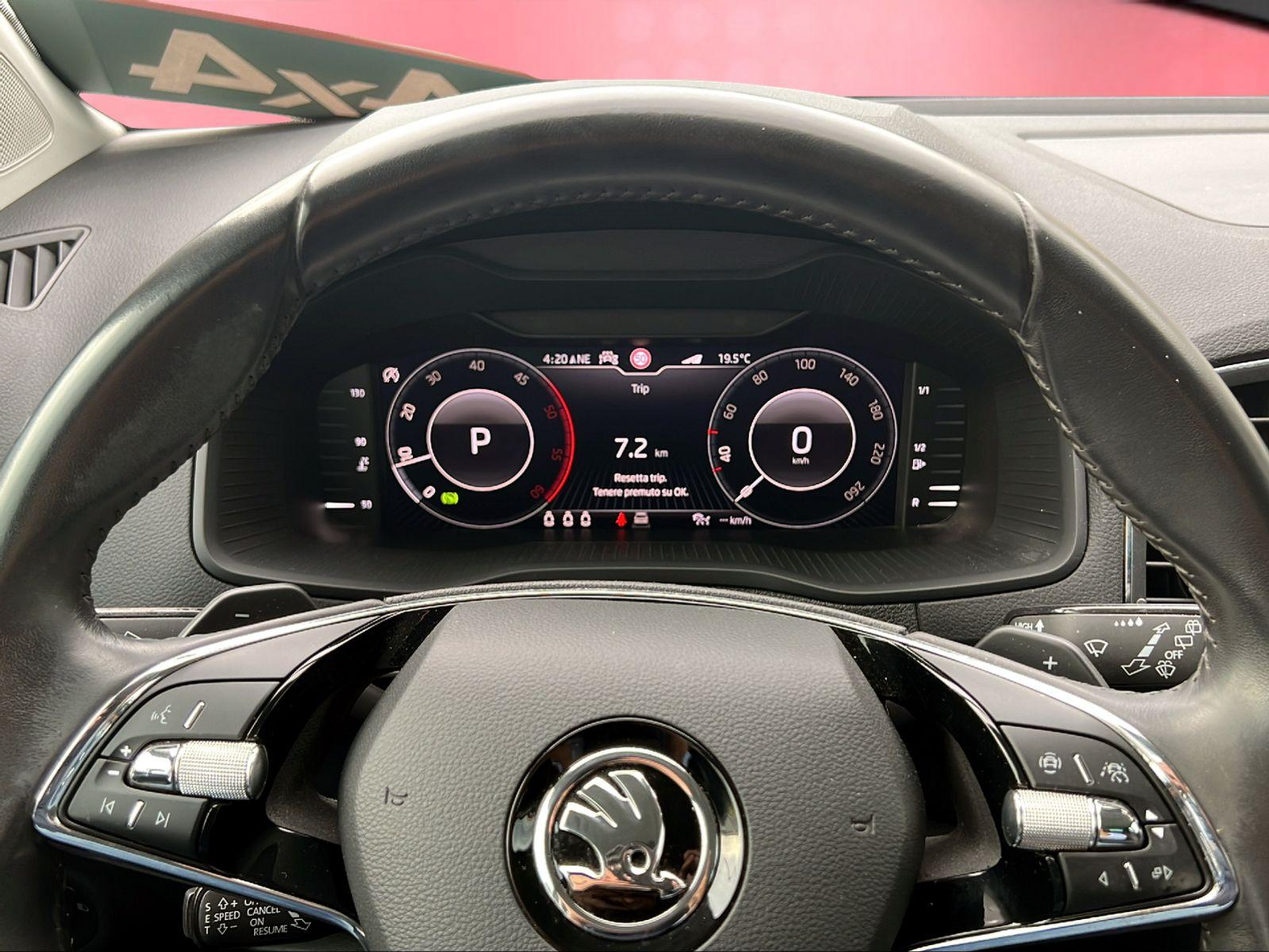 listing desktop thumbnail image 5