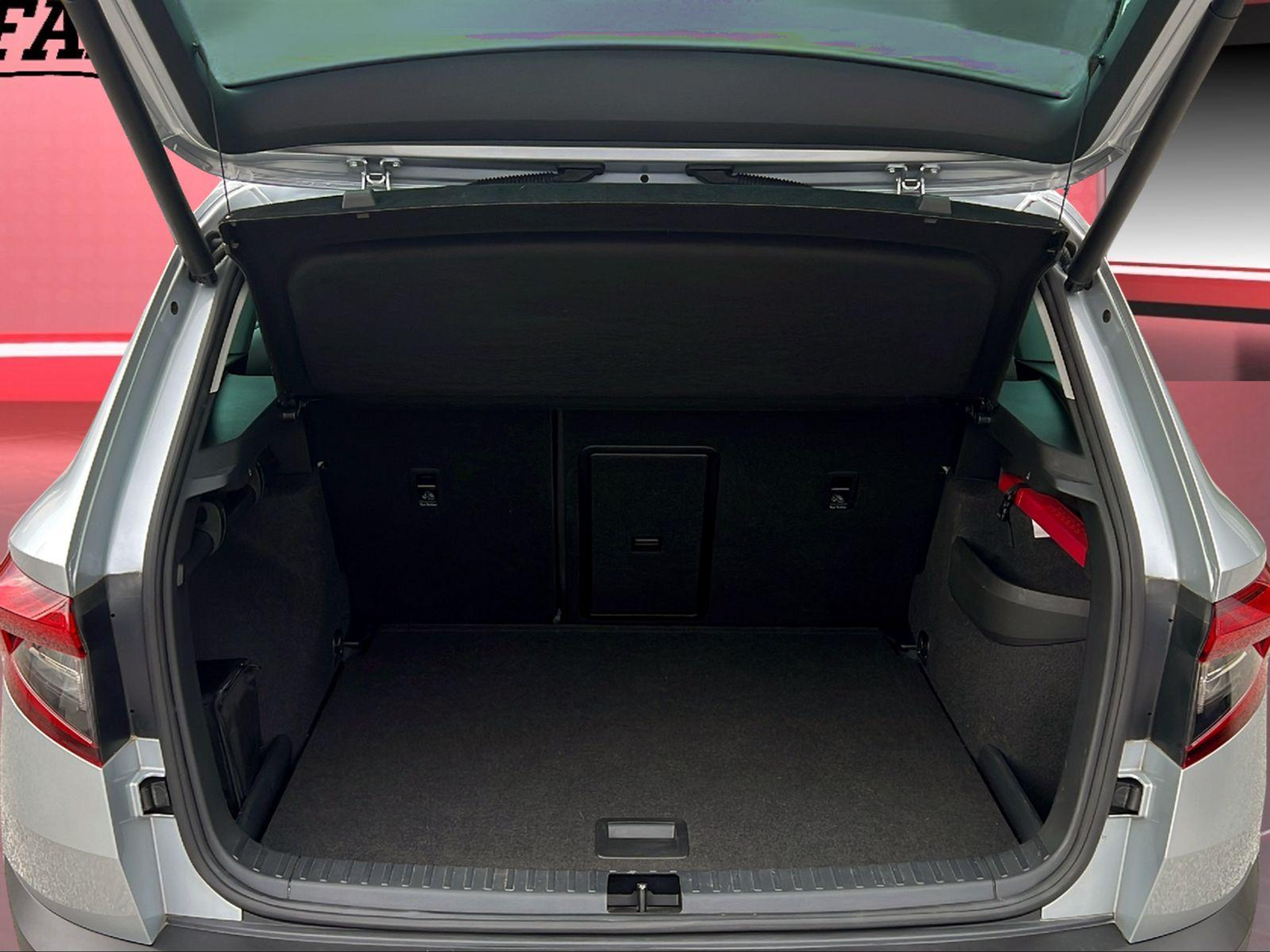 listing desktop thumbnail image 9