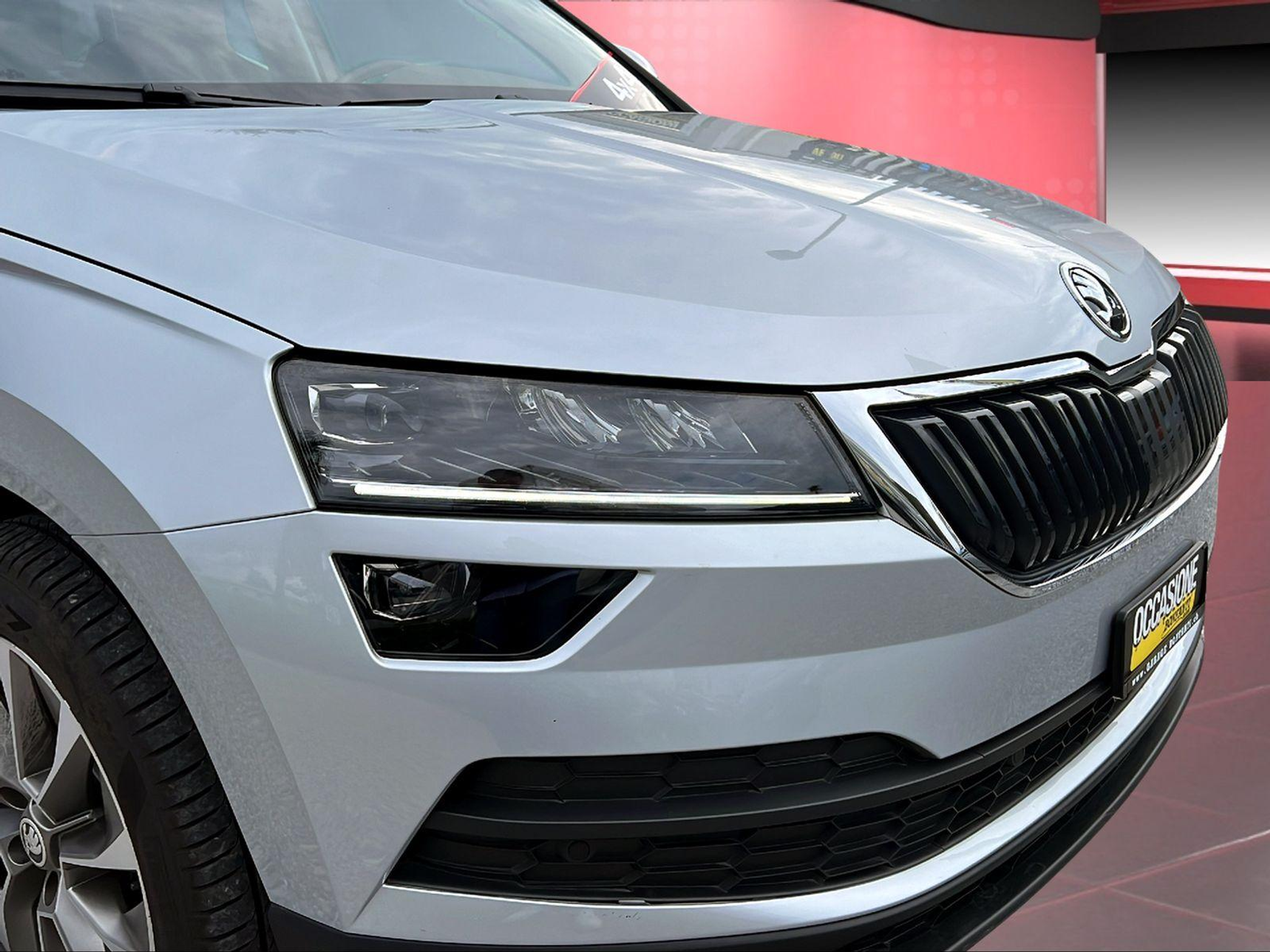 listing desktop thumbnail image 11