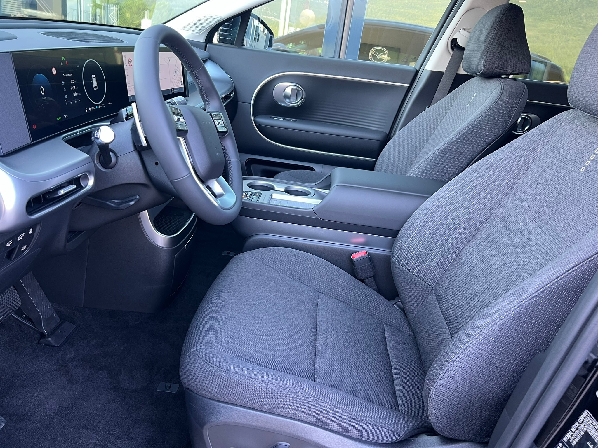 listing desktop thumbnail image 5