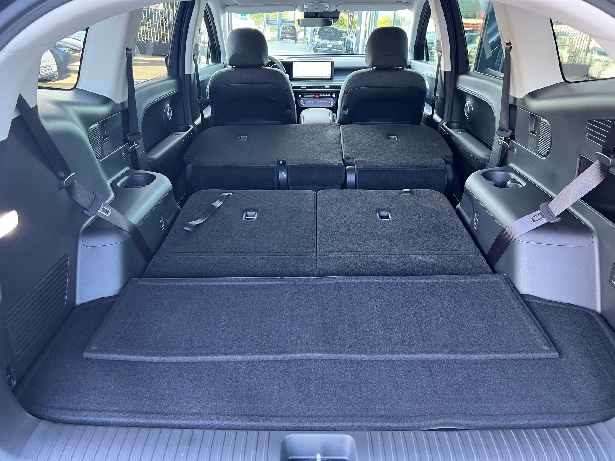 listing desktop thumbnail image 25