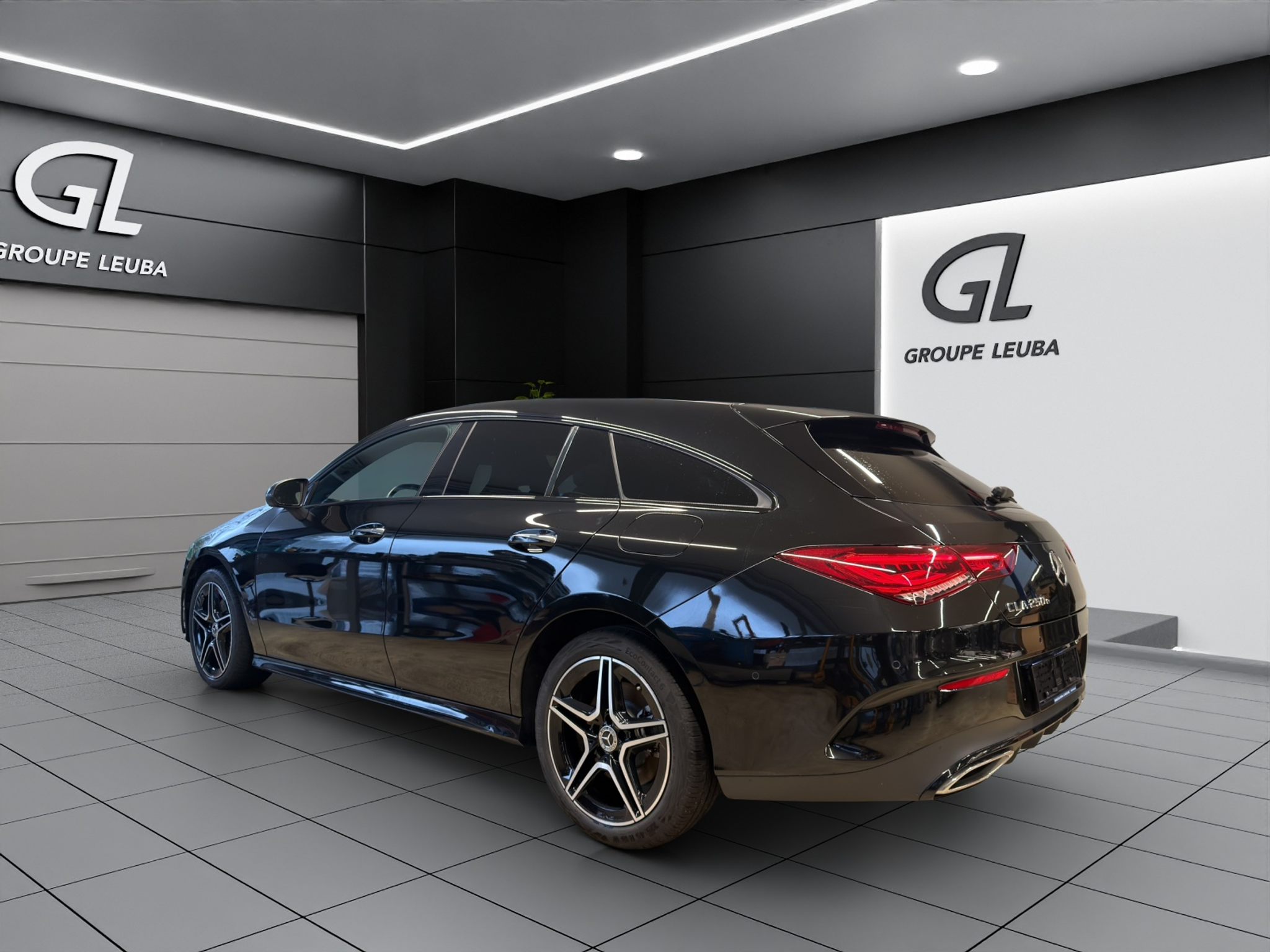 listing desktop thumbnail image 3